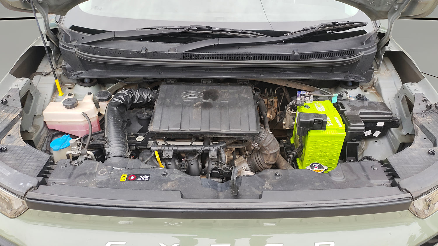 Used 2023 Hyundai Exter SX (O) 1.2 MT Petrol Manual engine ENGINE & BONNET OPEN FRONT VIEW