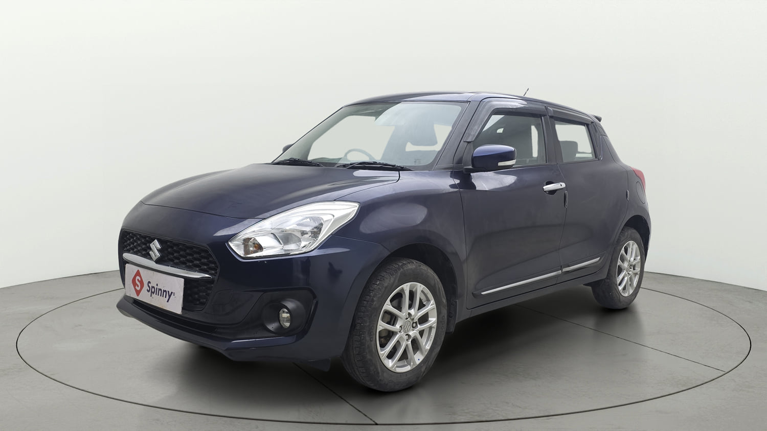 Used 2021 Maruti Suzuki Swift ZXi Petrol Manual exterior LEFT FRONT CORNER VIEW