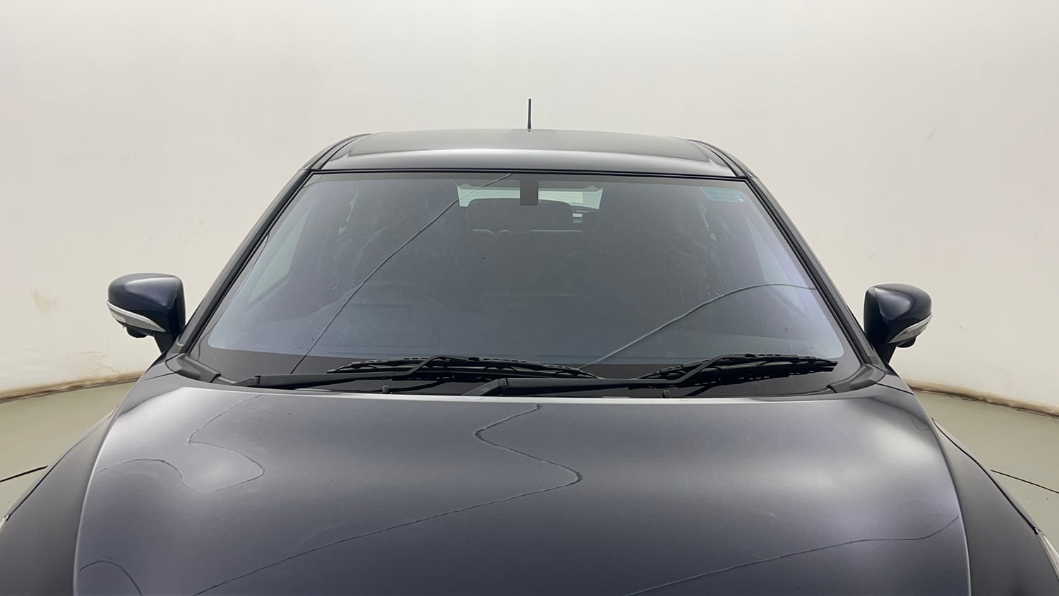 Used 2022 Maruti Suzuki Baleno Alpha AGS Petrol Automatic exterior FRONT WINDSHIELD VIEW