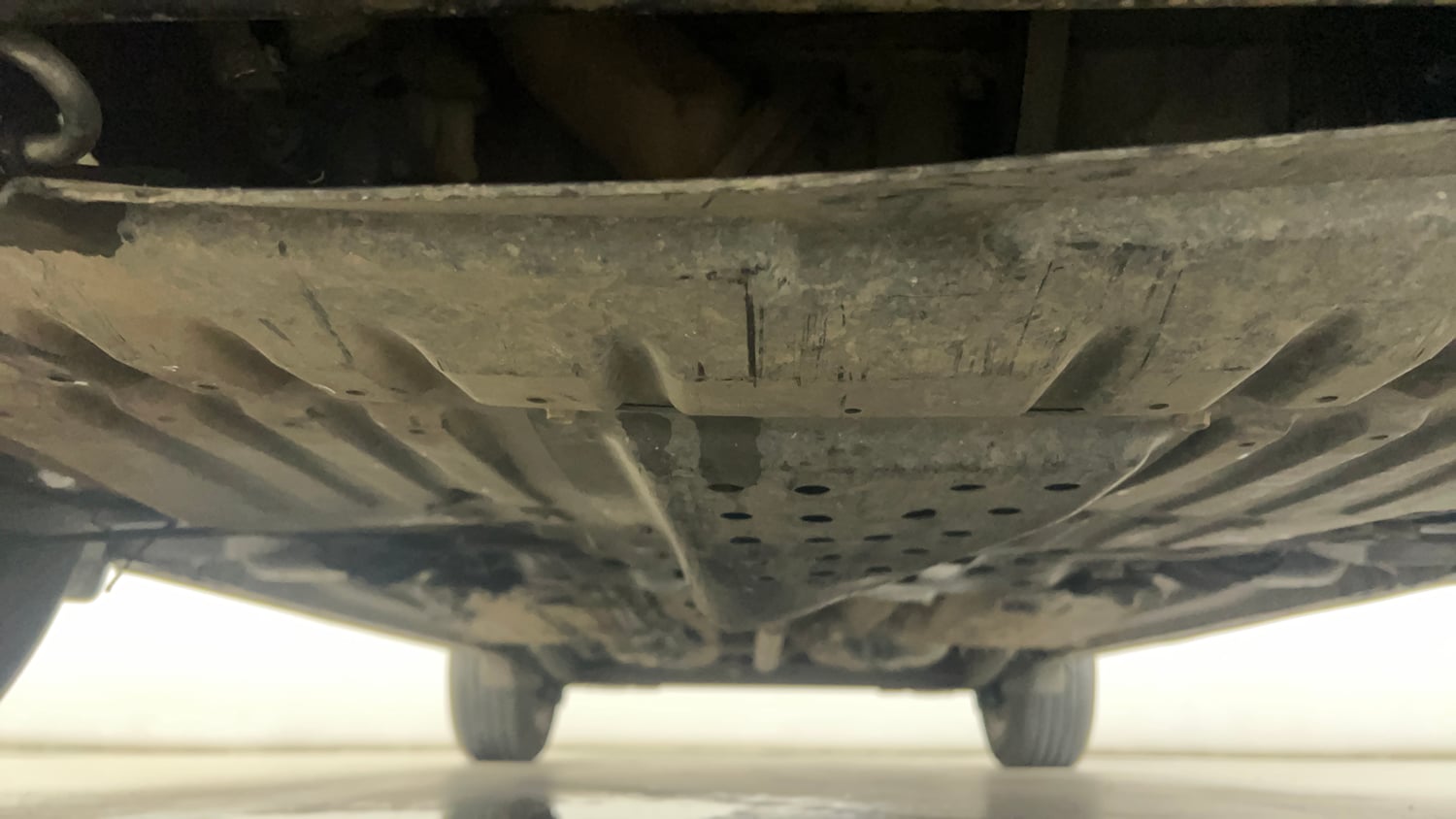 Used 2022 Tata Harrier Kaziranga XZA Plus Diesel Automatic extra FRONT LEFT UNDERBODY VIEW