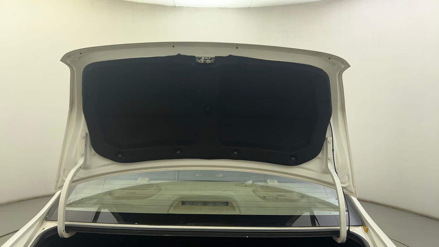 Used 2017 Toyota Platinum Etios V Petrol Manual interior DICKY DOOR OPEN VIEW
