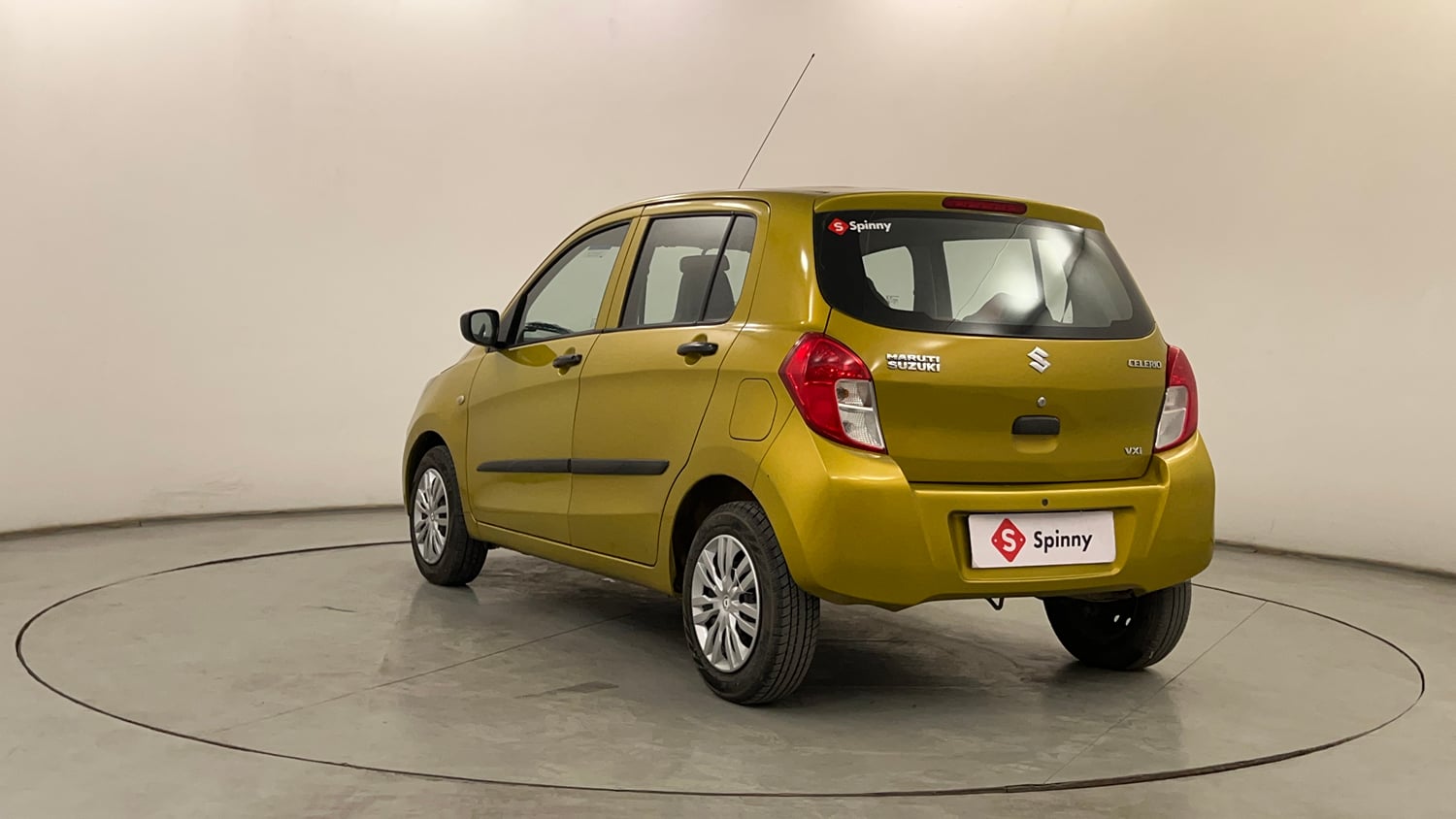 Used 2015 Maruti Suzuki Celerio VXi AMT Petrol Automatic exterior LEFT REAR CORNER VIEW