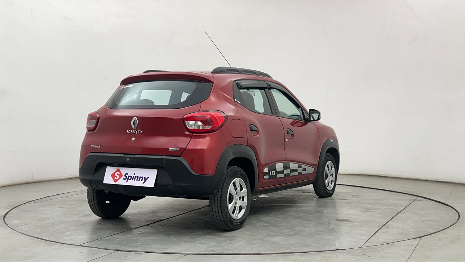 Used 2018 Renault Kwid 1.0 RXT AMT Petrol Automatic exterior RIGHT REAR CORNER VIEW