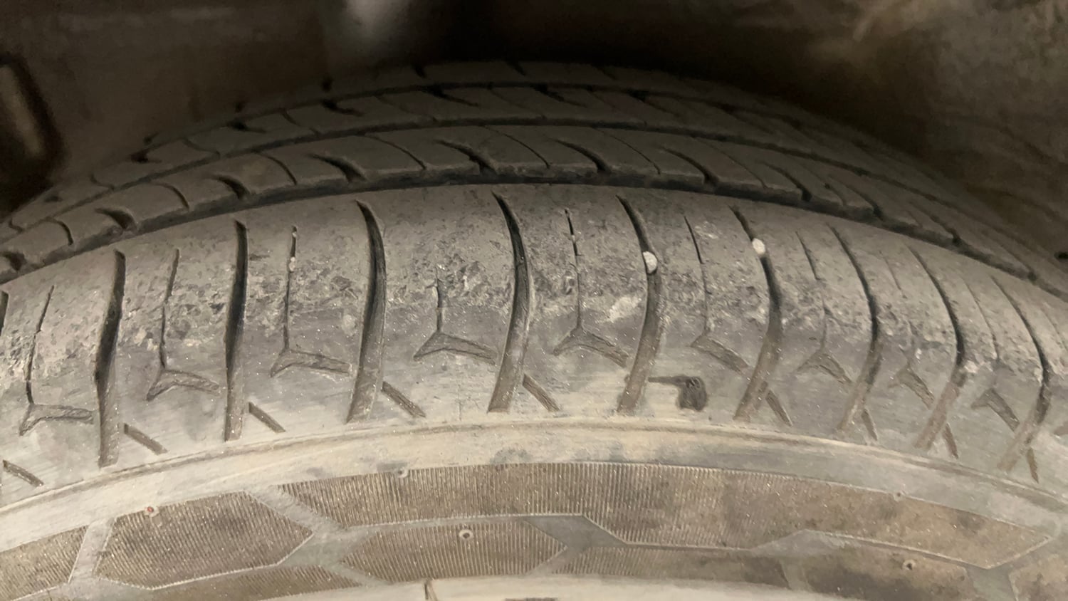 Used 2017 Maruti Suzuki Celerio VXi CNG Cng Manual tyres RIGHT REAR TYRE TREAD VIEW