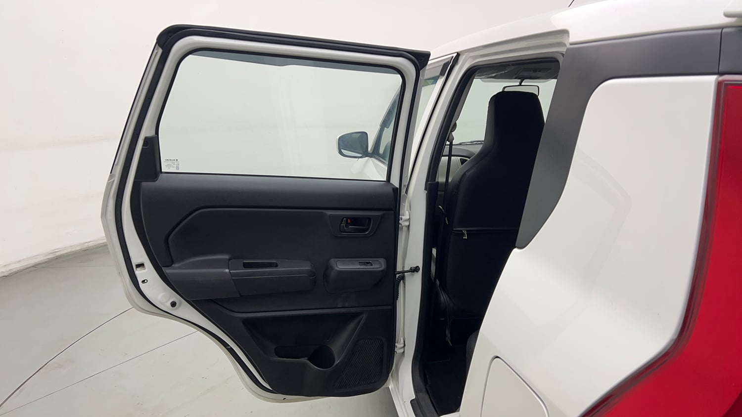 Used 2022 Maruti Suzuki Wagon R LXi (O) 1.0 CNG Cng Manual interior LEFT REAR DOOR OPEN VIEW