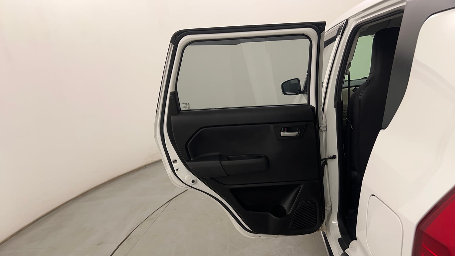 Used 2025 Maruti Suzuki Wagon R VXI 1.0 CNG Cng Manual interior LEFT REAR DOOR OPEN VIEW