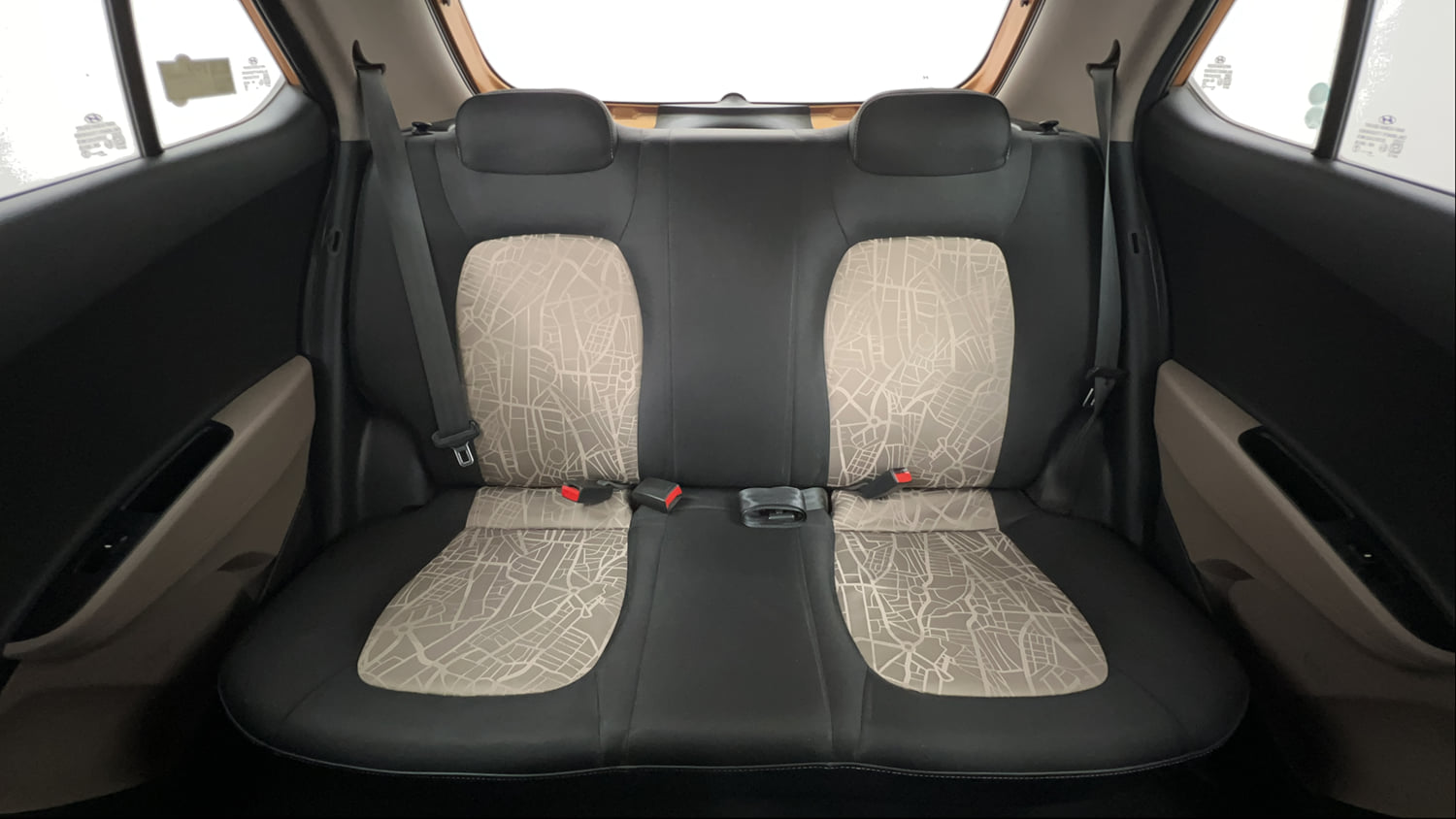 Used 2016 Hyundai Grand i10 Magna 1.2 Kappa VTVT Petrol Manual interior REAR SEAT CONDITION VIEW
