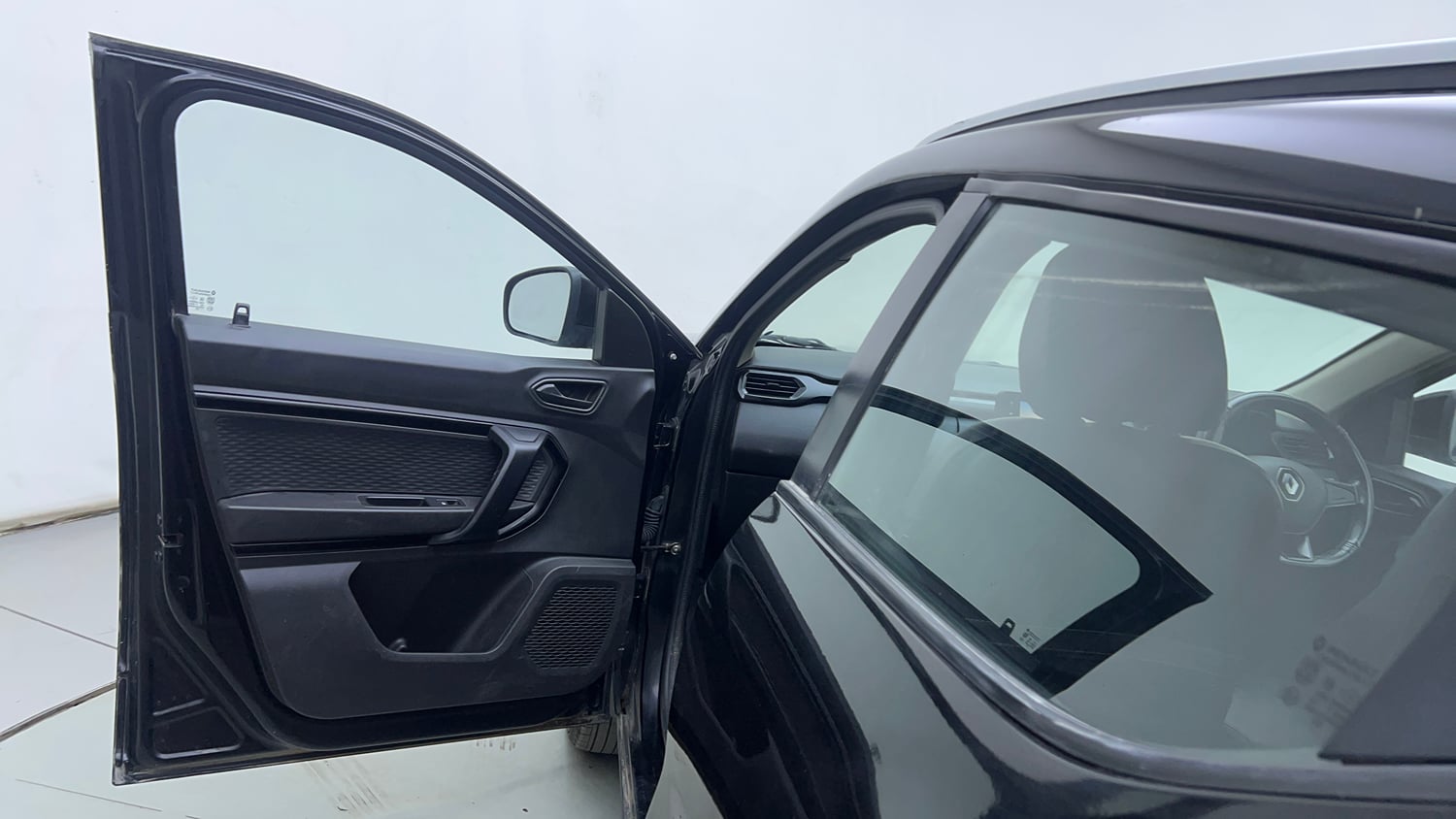 Used 2025 Renault Kiger RXL Petrol Manual interior LEFT FRONT DOOR OPEN VIEW