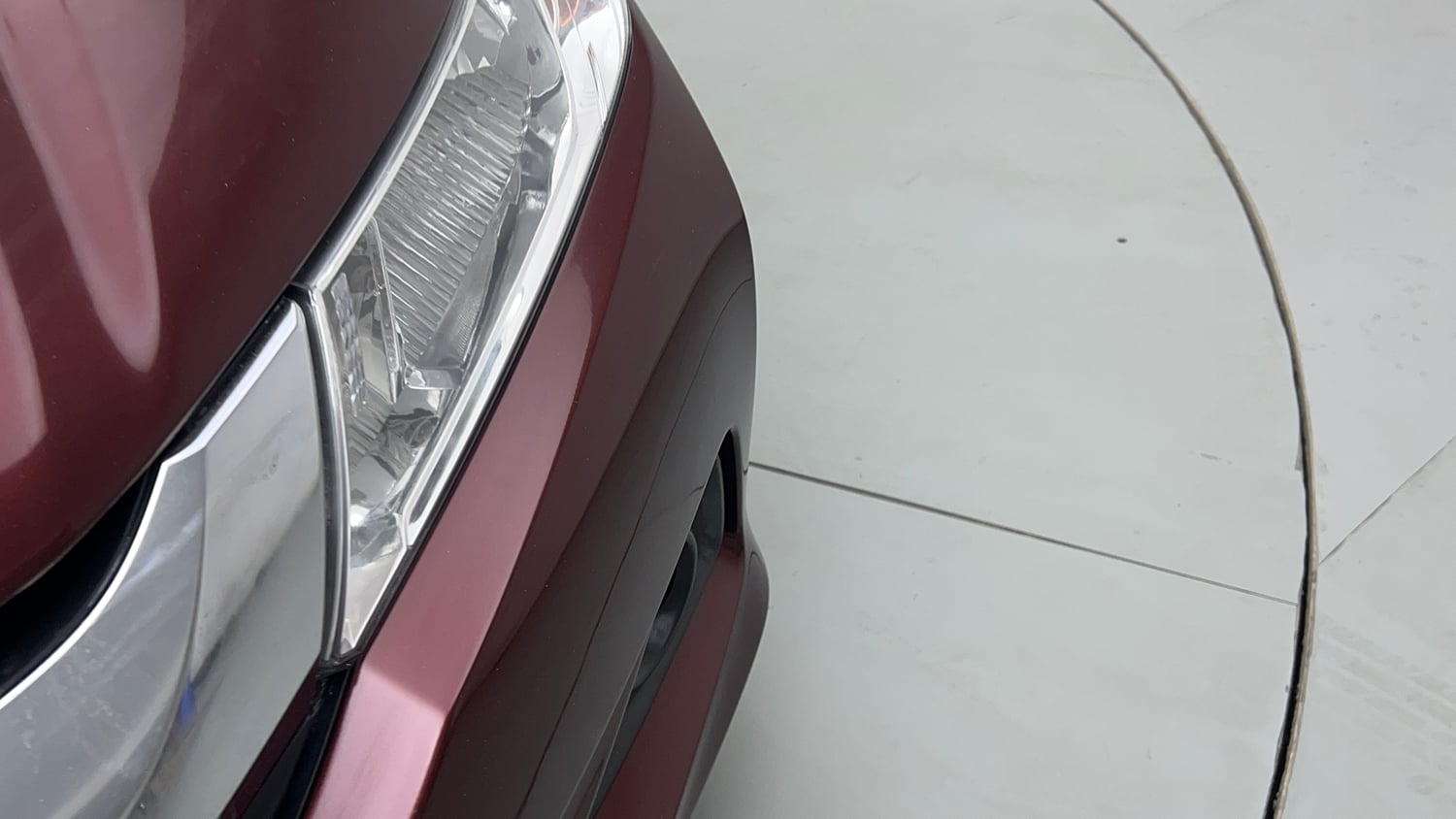 Used 2015 Honda City V Petrol Manual dents MINOR SCRATCH