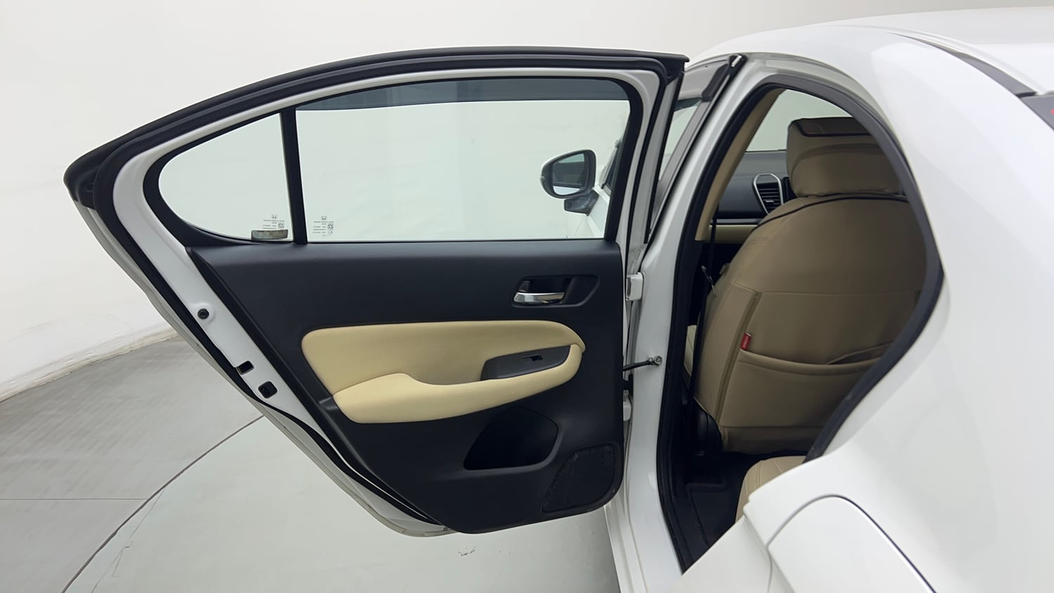 Used 2024 Honda City VX Petrol MT Petrol Manual interior LEFT REAR DOOR OPEN VIEW