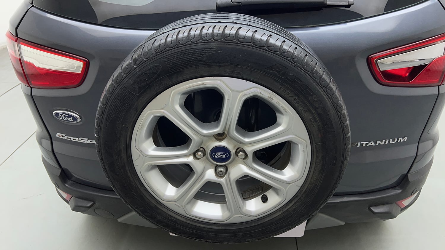 Used 2020 Ford EcoSport Titanium Plus 1.5L Ti-VCT AT Petrol Automatic tyres SPARE TYRE VIEW