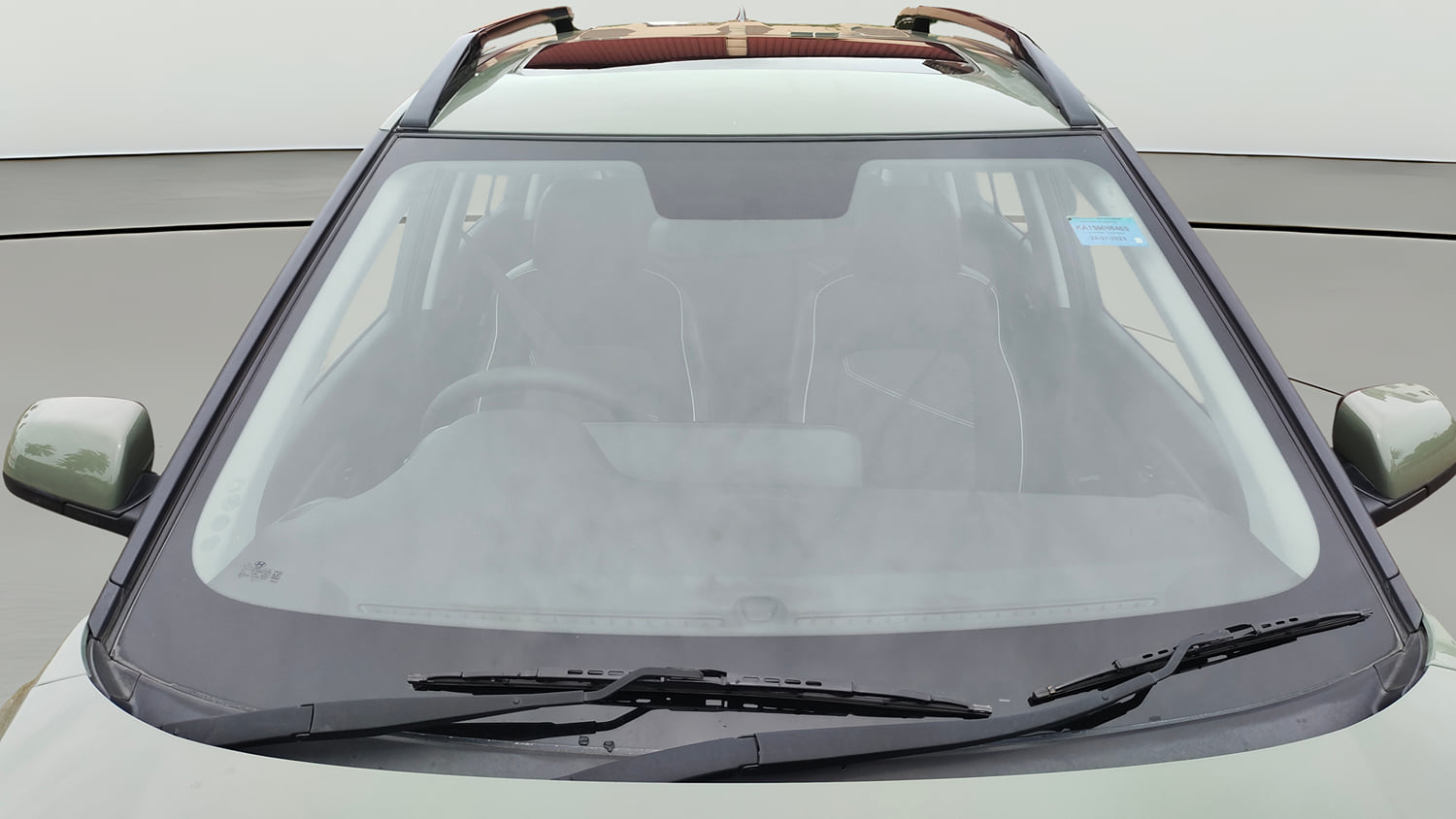 Used 2023 Hyundai Exter SX (O) 1.2 MT Petrol Manual exterior FRONT WINDSHIELD VIEW