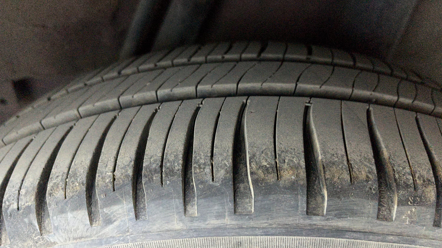 Used 2020 Honda Jazz ZX CVT Petrol Automatic tyres LEFT REAR TYRE TREAD VIEW
