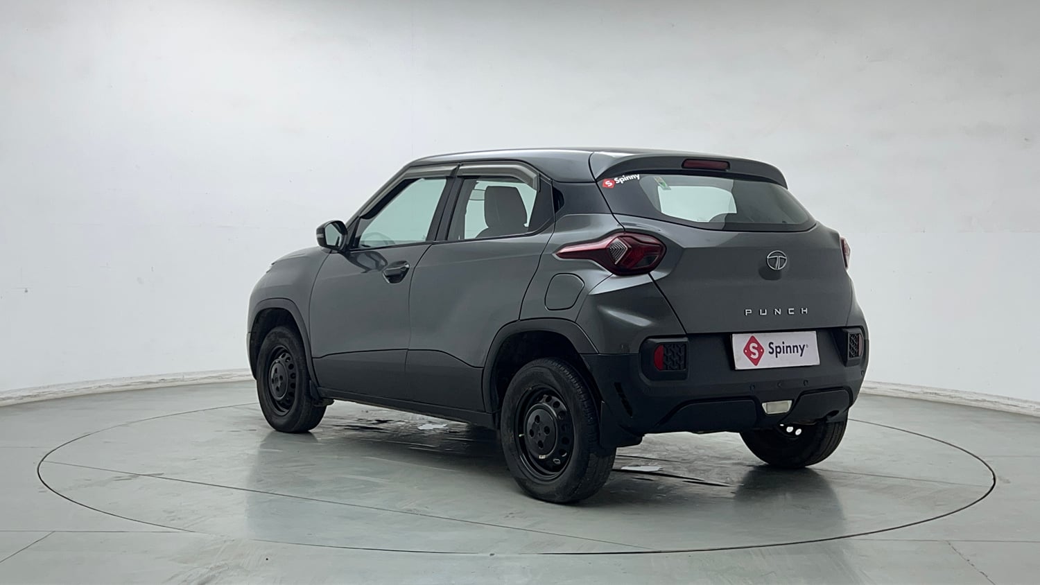 Used 2022 Tata Punch Pure MT Petrol Manual exterior LEFT REAR CORNER VIEW