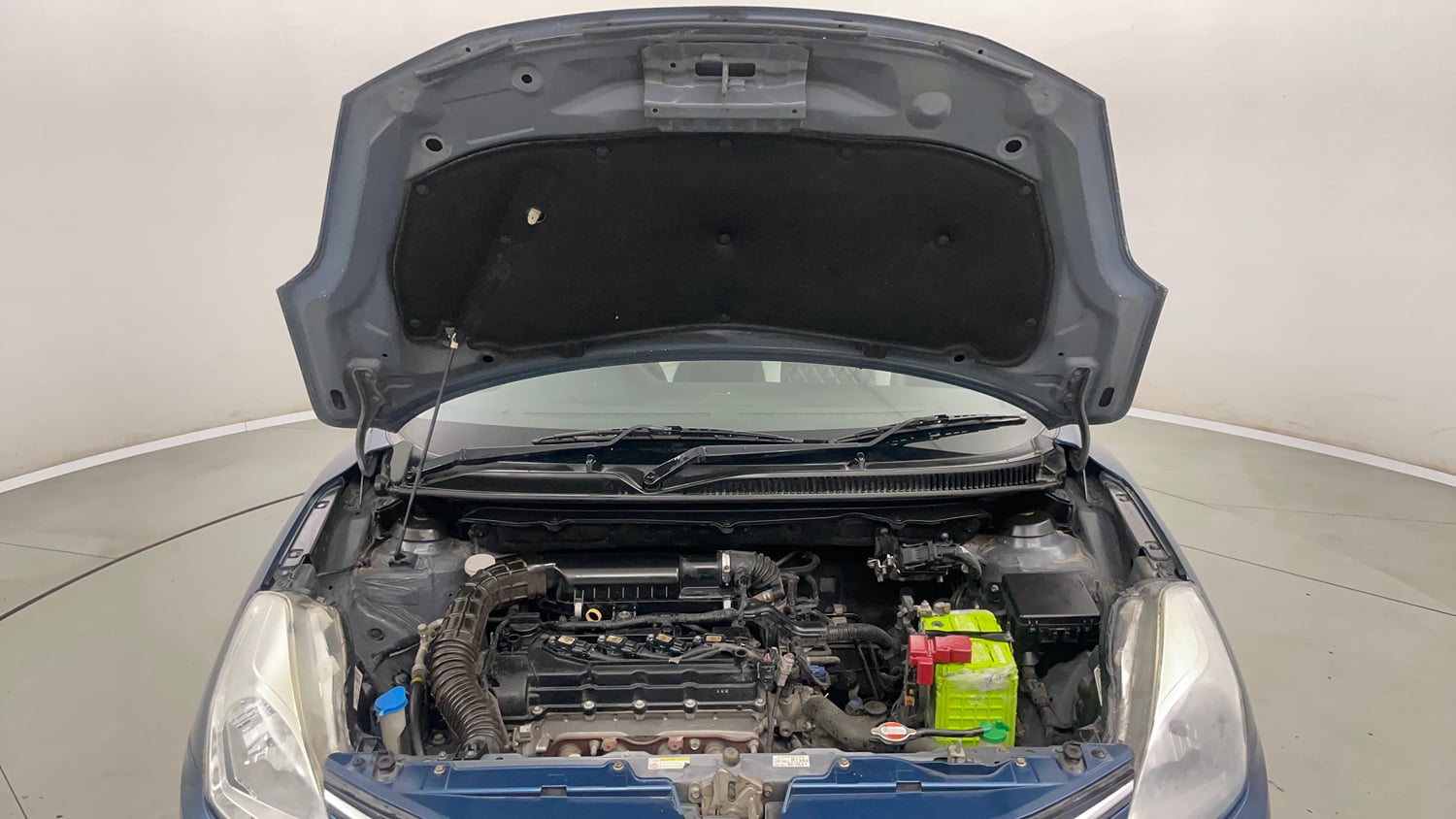 Used 2017 Maruti Suzuki Baleno Delta 1.2 Petrol Manual engine ENGINE & BONNET OPEN FRONT VIEW