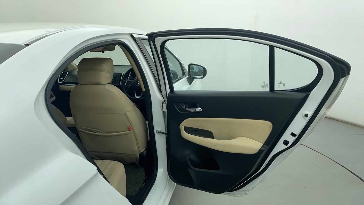 Used 2024 Honda City V Petrol MT Petrol Manual interior RIGHT REAR DOOR OPEN VIEW