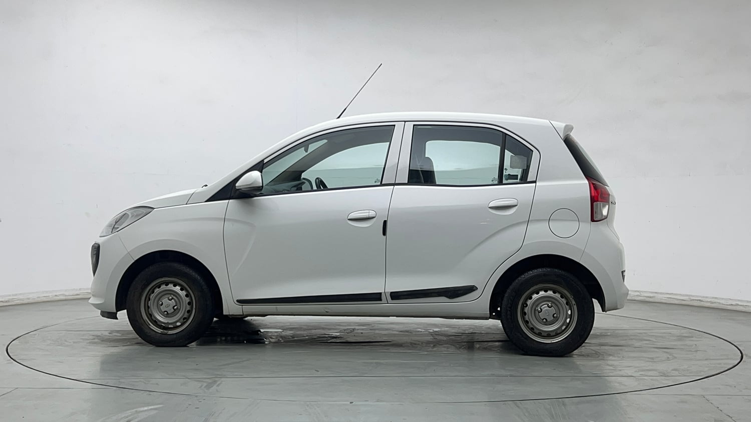 Used 2022 hyundai Santro Sportz Executive CNG Cng Manual exterior LEFT SIDE VIEW
