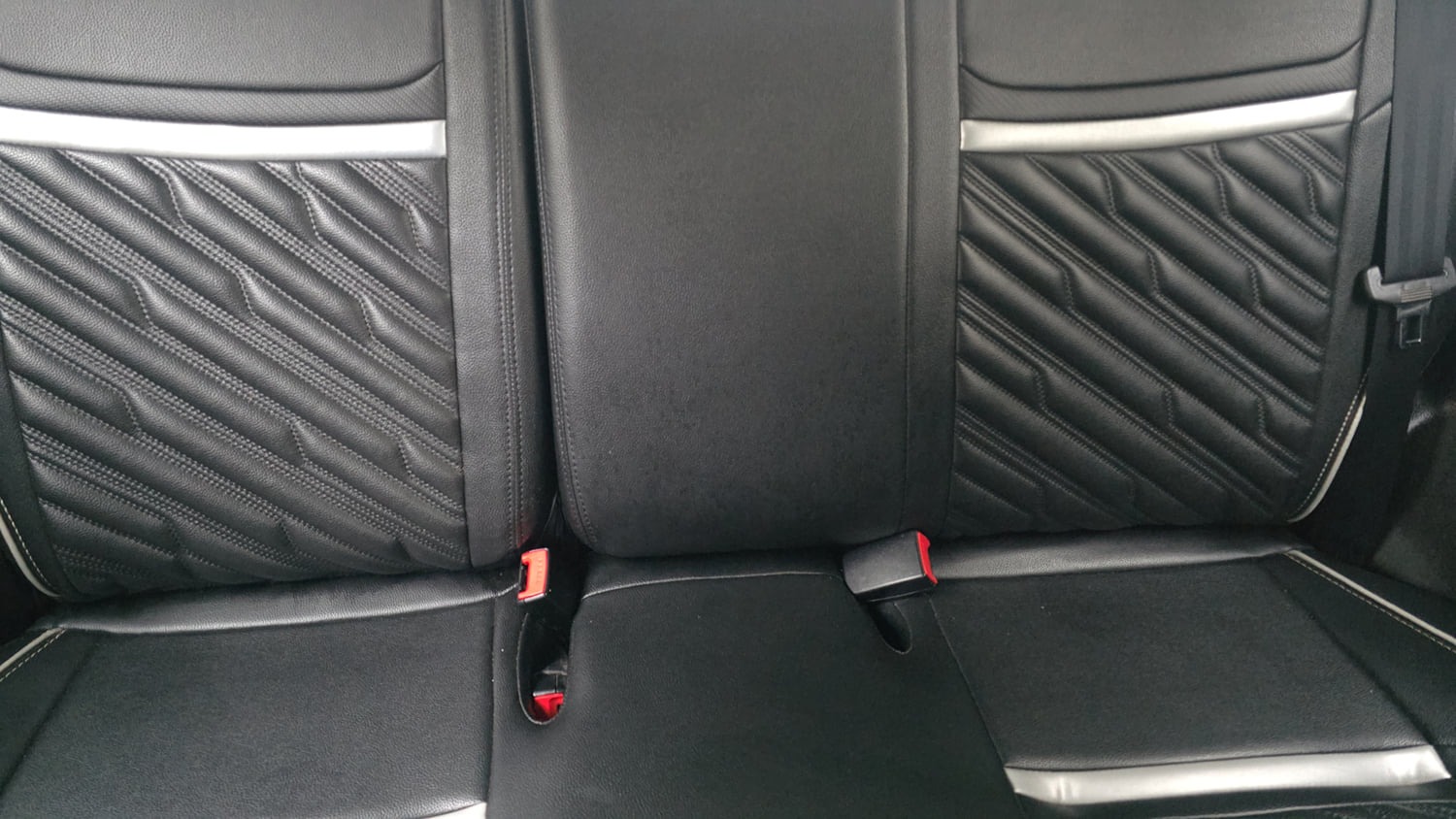 Used 2021 Maruti Suzuki Swift ZXi Petrol Manual interior REAR SEAT CONDITION VIEW