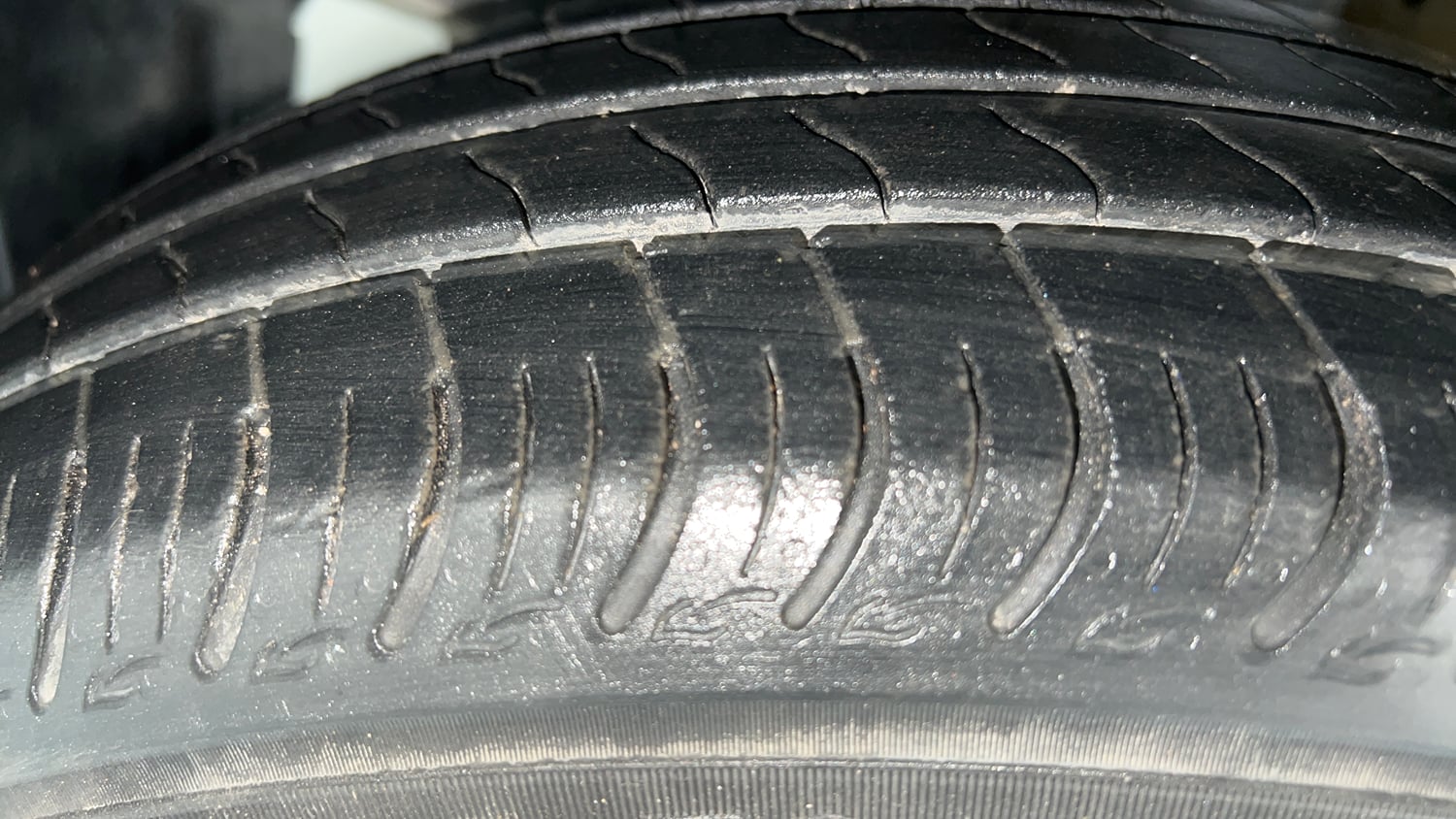 Used 2024 Maruti Suzuki Wagon R ZXI Plus 1.2 Petrol Manual tyres LEFT FRONT TYRE TREAD VIEW