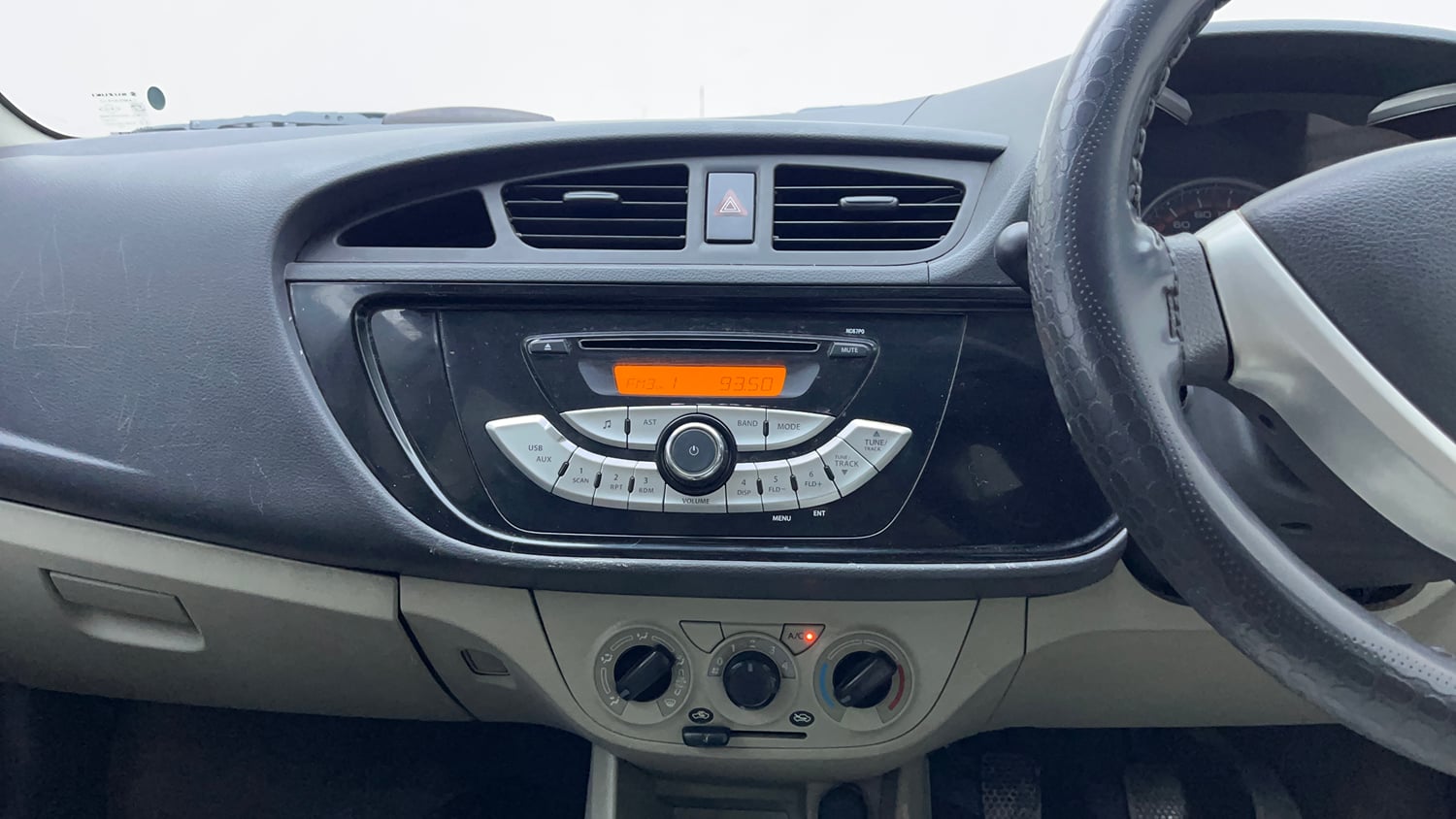 Used 2018 Maruti Suzuki Alto K10 VXi (O) Petrol Manual interior MUSIC SYSTEM & AC CONTROL VIEW