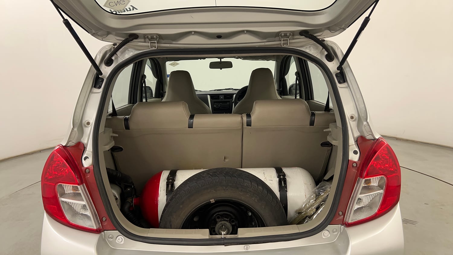 Used 2017 Maruti Suzuki Celerio VXi CNG Cng Manual interior DICKY INSIDE VIEW