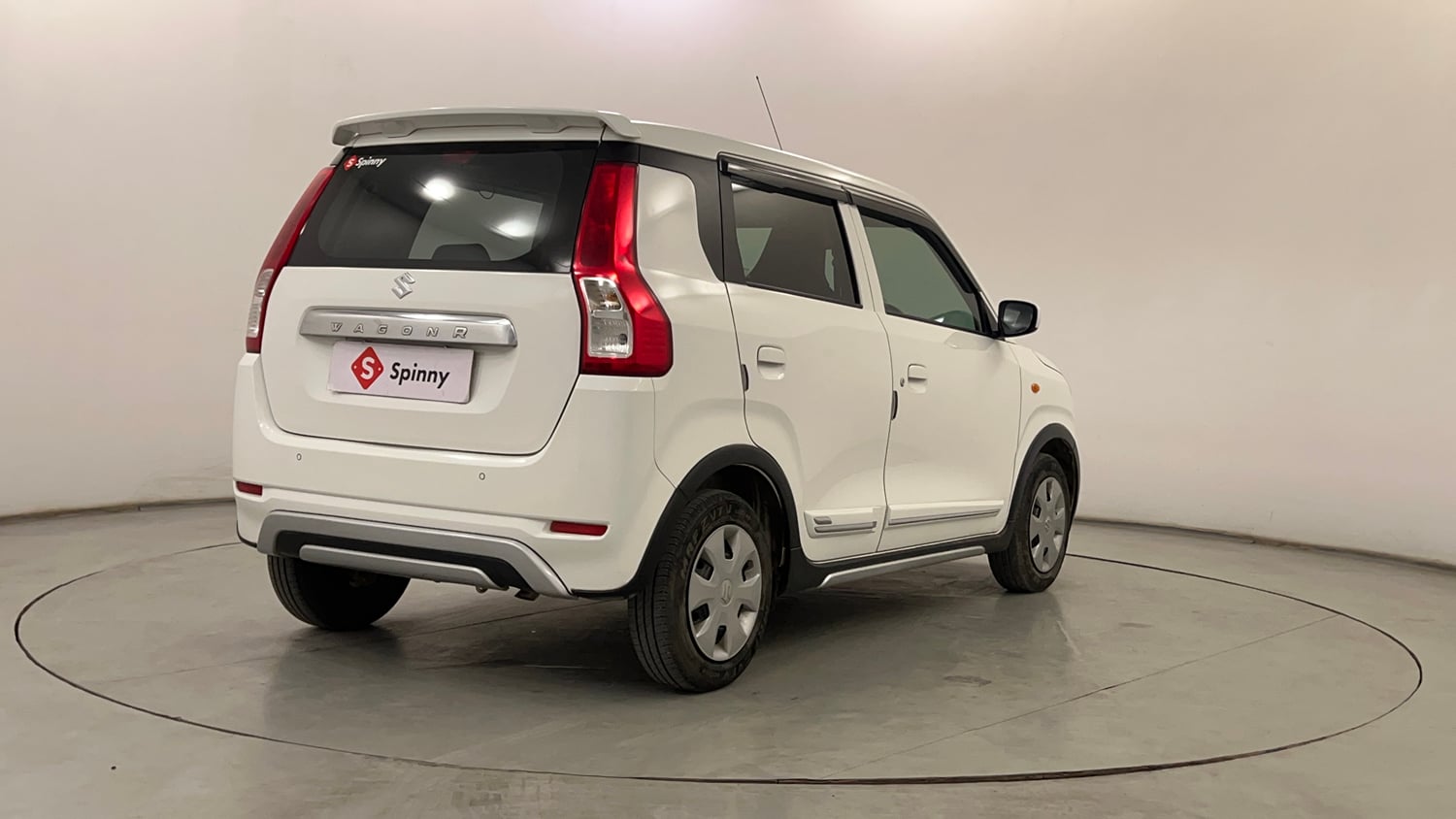 Used 2025 Maruti Suzuki Wagon R VXI 1.0 CNG Cng Manual exterior RIGHT REAR CORNER VIEW