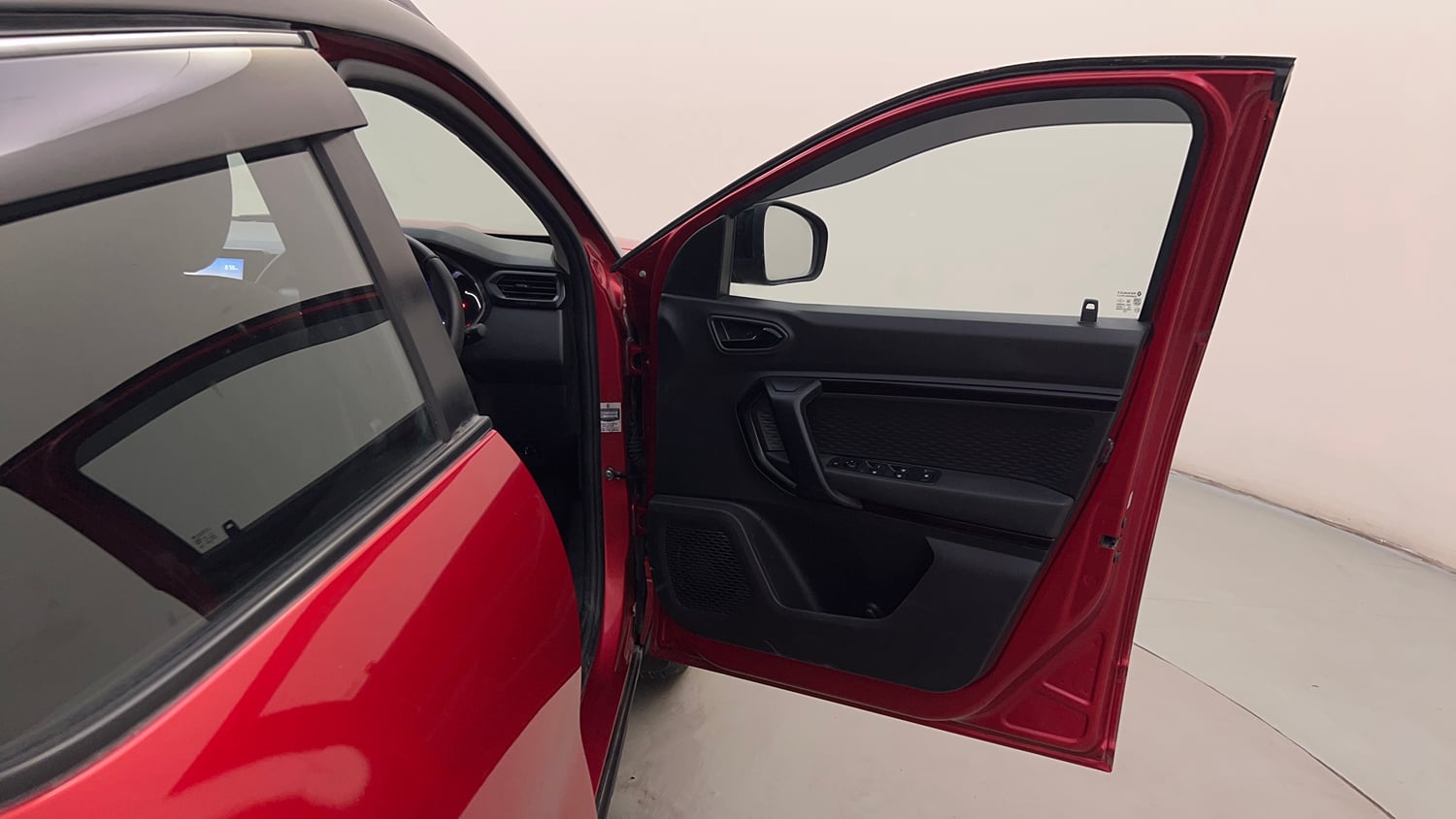 Used 2023 Renault Kiger RXZ AMT Dual Tone Petrol Automatic interior RIGHT FRONT DOOR OPEN VIEW