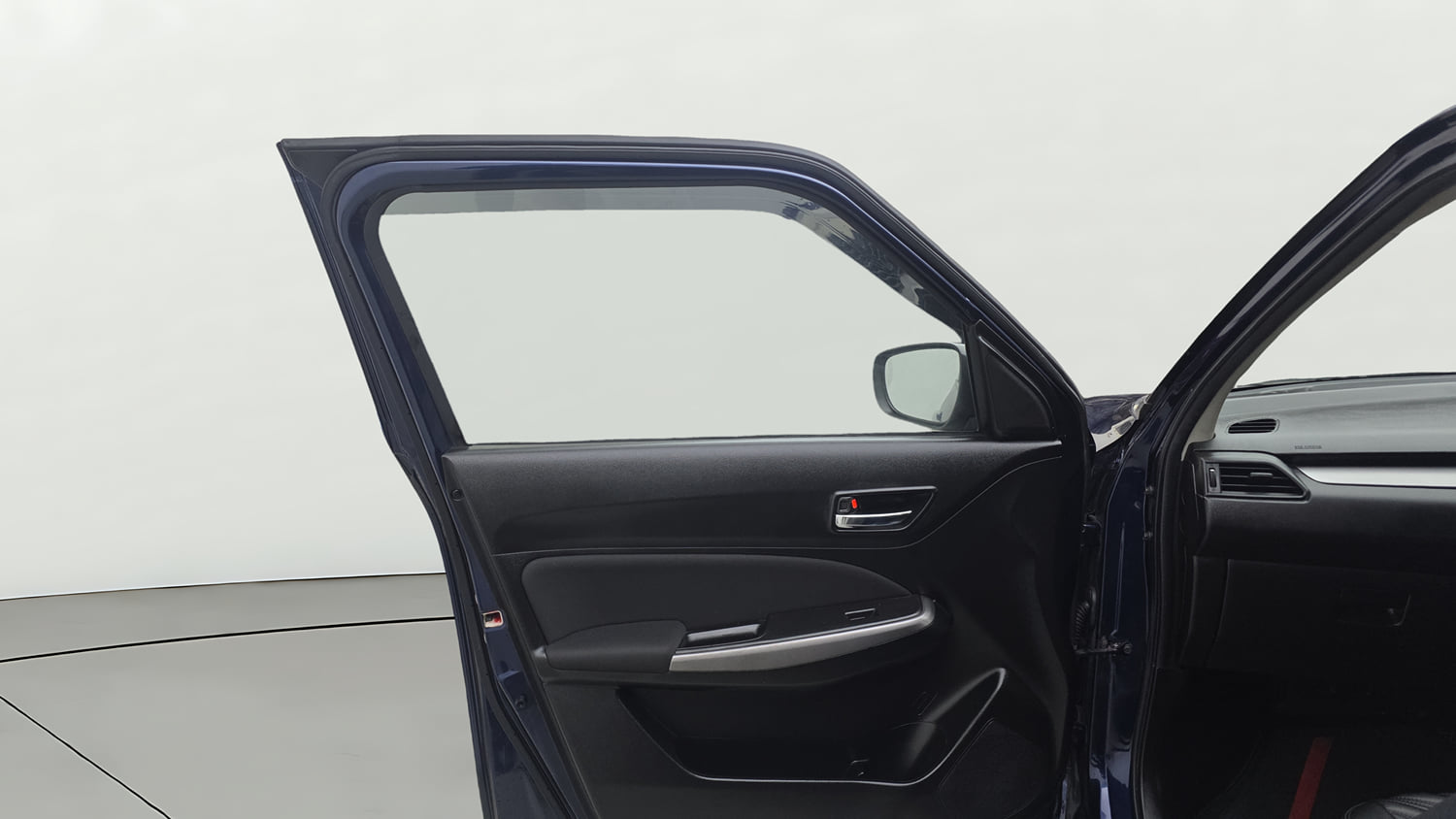 Used 2021 Maruti Suzuki Swift ZXi Petrol Manual interior LEFT FRONT DOOR OPEN VIEW