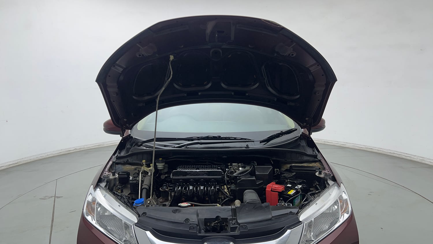 Used 2015 Honda City V Petrol Manual engine ENGINE & BONNET OPEN FRONT VIEW