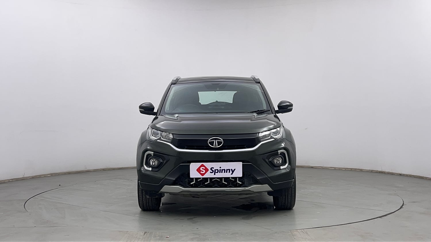 Used 2022 Tata Nexon XZA Plus Diesel Diesel Automatic exterior FRONT VIEW