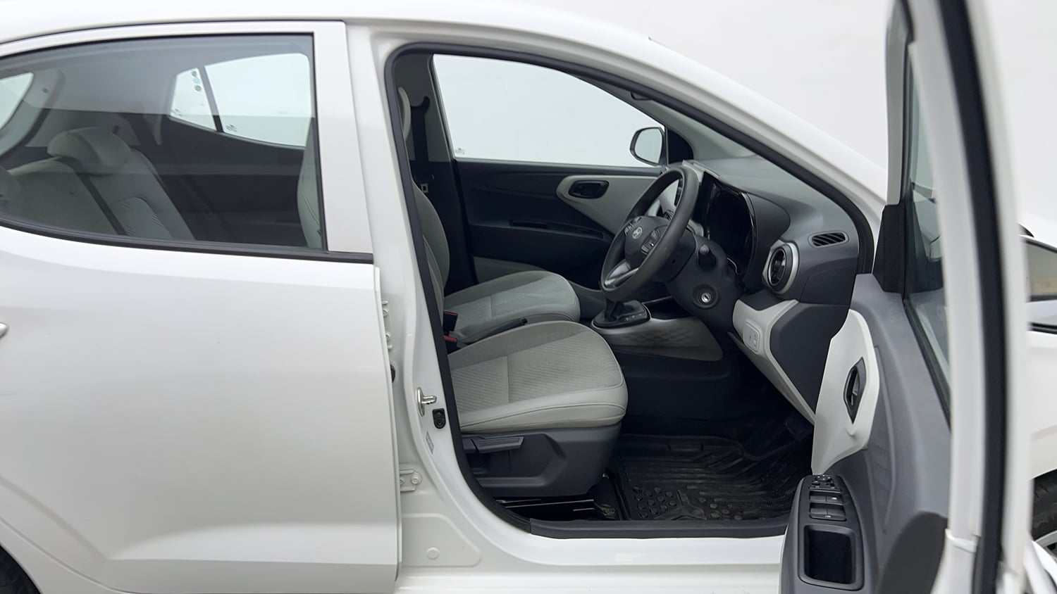 Used 2024 Hyundai Grand i10 Nios Magna 1.2 Kappa AMT Petrol Automatic interior RIGHT SIDE FRONT DOOR CABIN VIEW