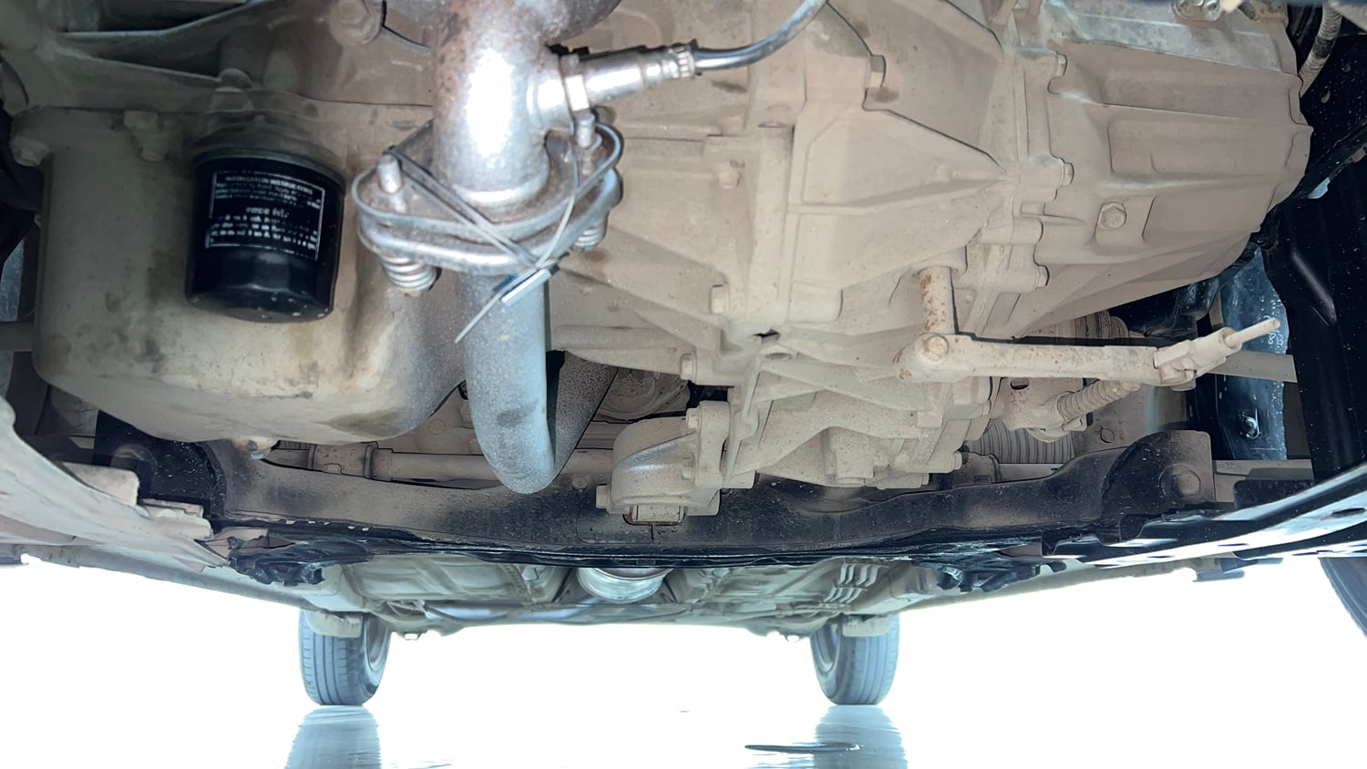 Used 2020 Maruti Suzuki Swift LXi Petrol Manual extra FRONT LEFT UNDERBODY VIEW
