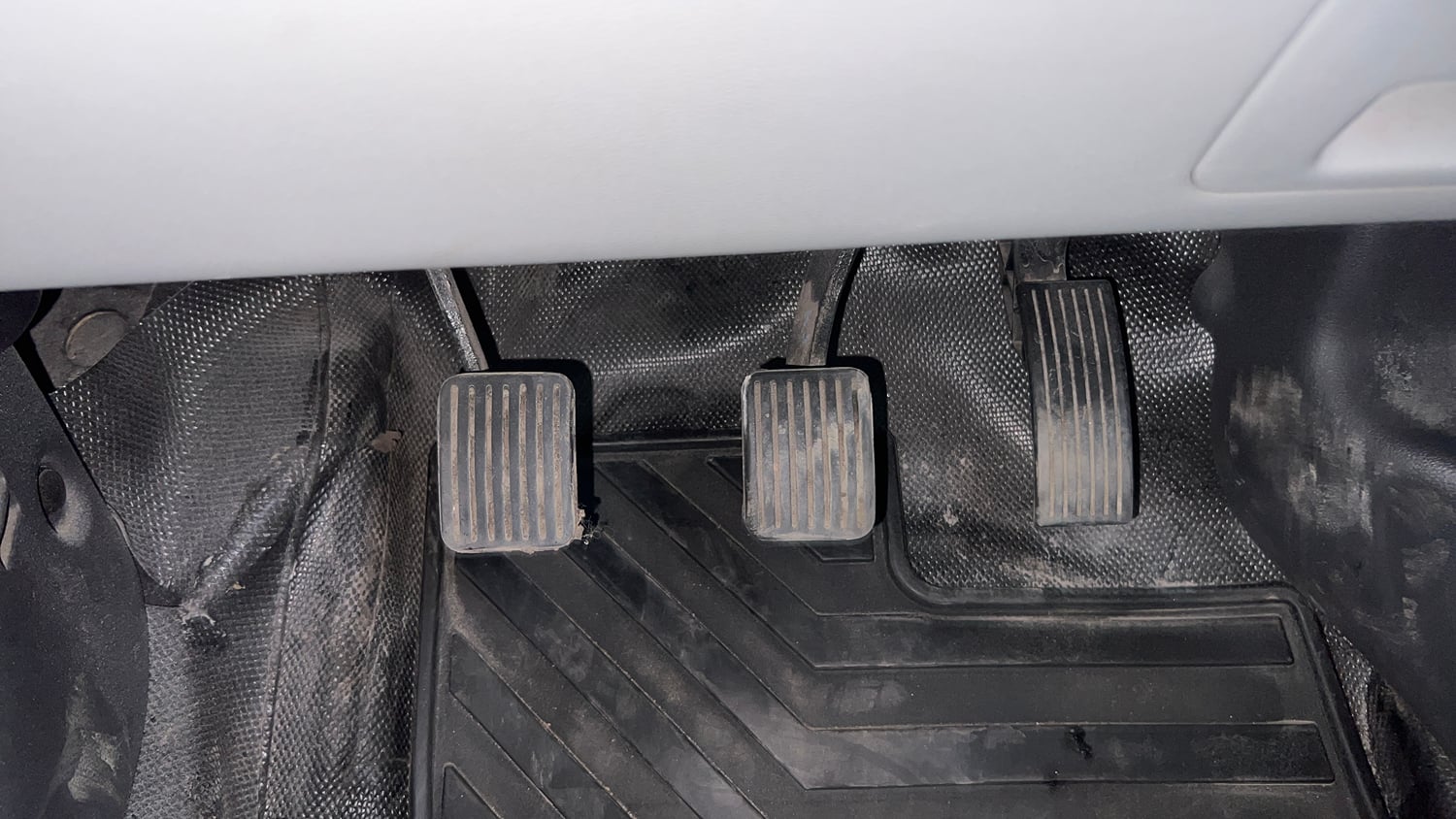 Used 2020 Hyundai Grand i10 Nios Sportz 1.2 Kappa VTVT Petrol Manual interior PEDALS VIEW