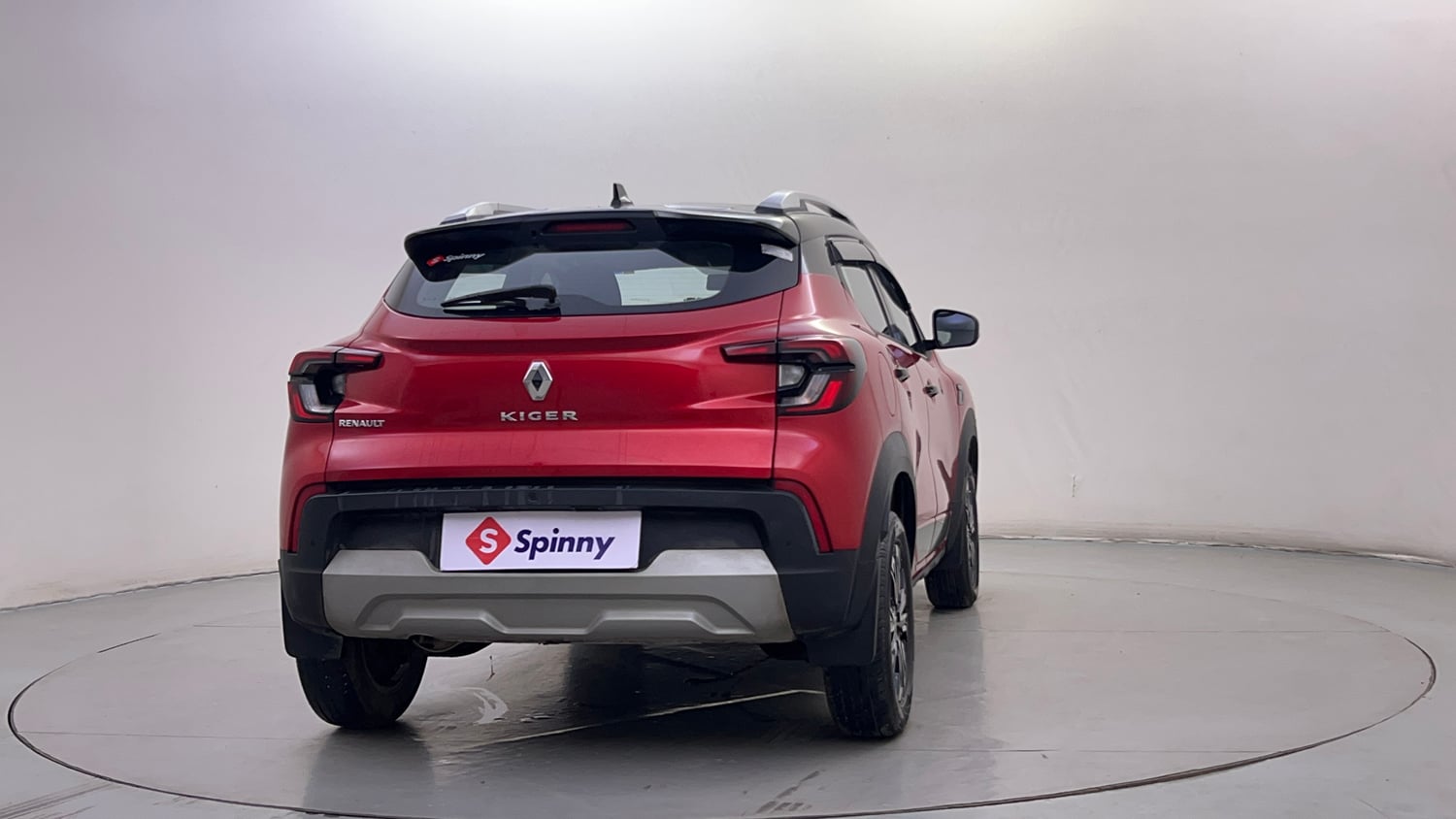 Used 2023 Renault Kiger RXZ AMT Dual Tone Petrol Automatic exterior RIGHT REAR CORNER VIEW