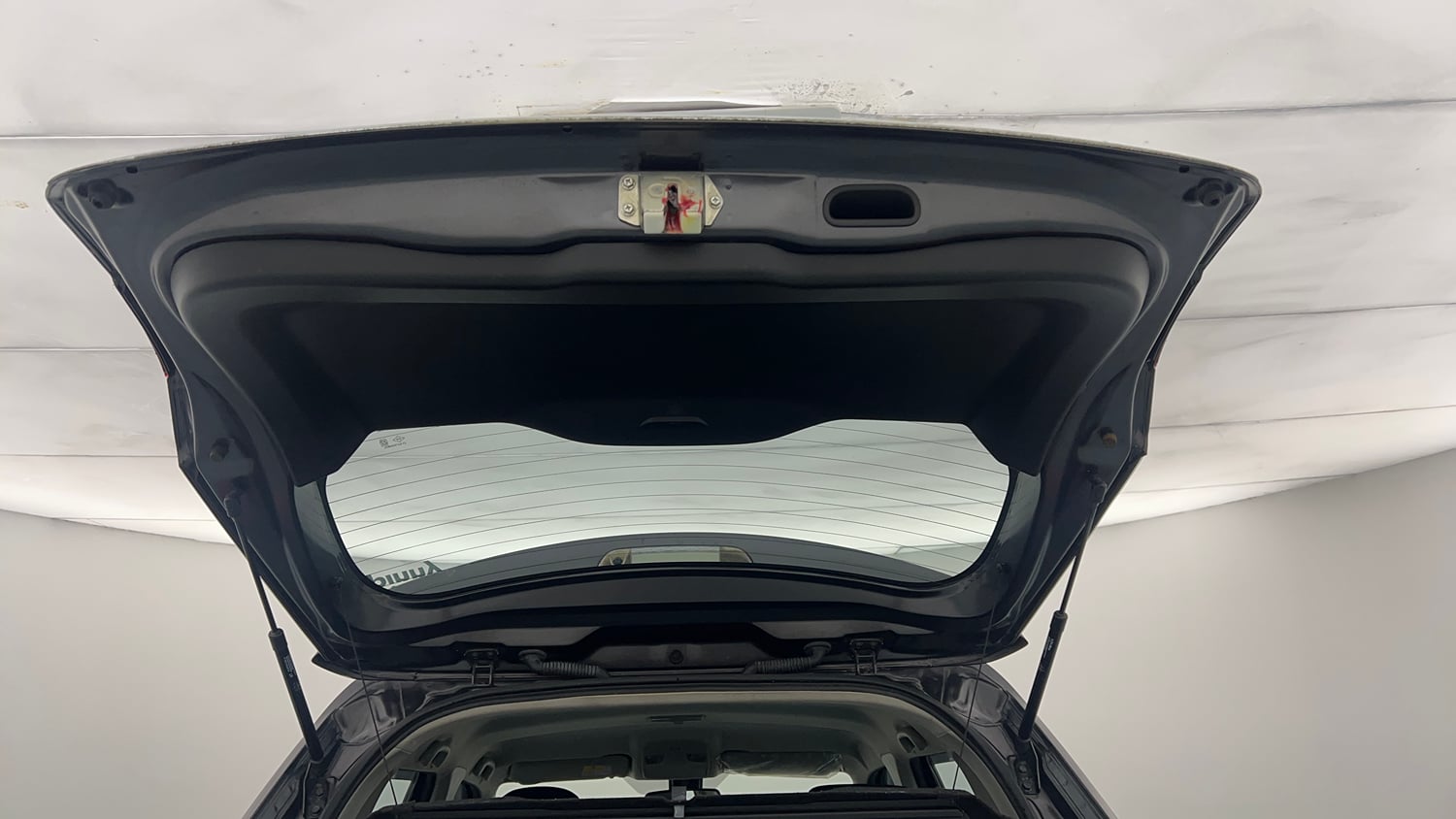 Used 2022 maruti-suzuki Vitara Brezza ZXi Plus Petrol Manual interior DICKY DOOR OPEN VIEW