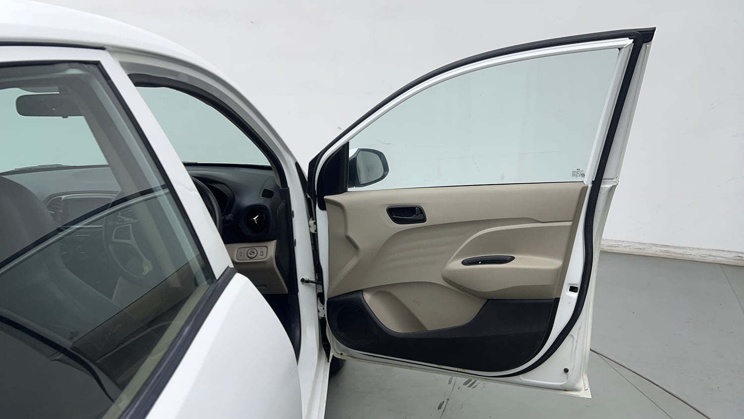 Used 2022 hyundai Santro Sportz Executive CNG Cng Manual interior RIGHT FRONT DOOR OPEN VIEW