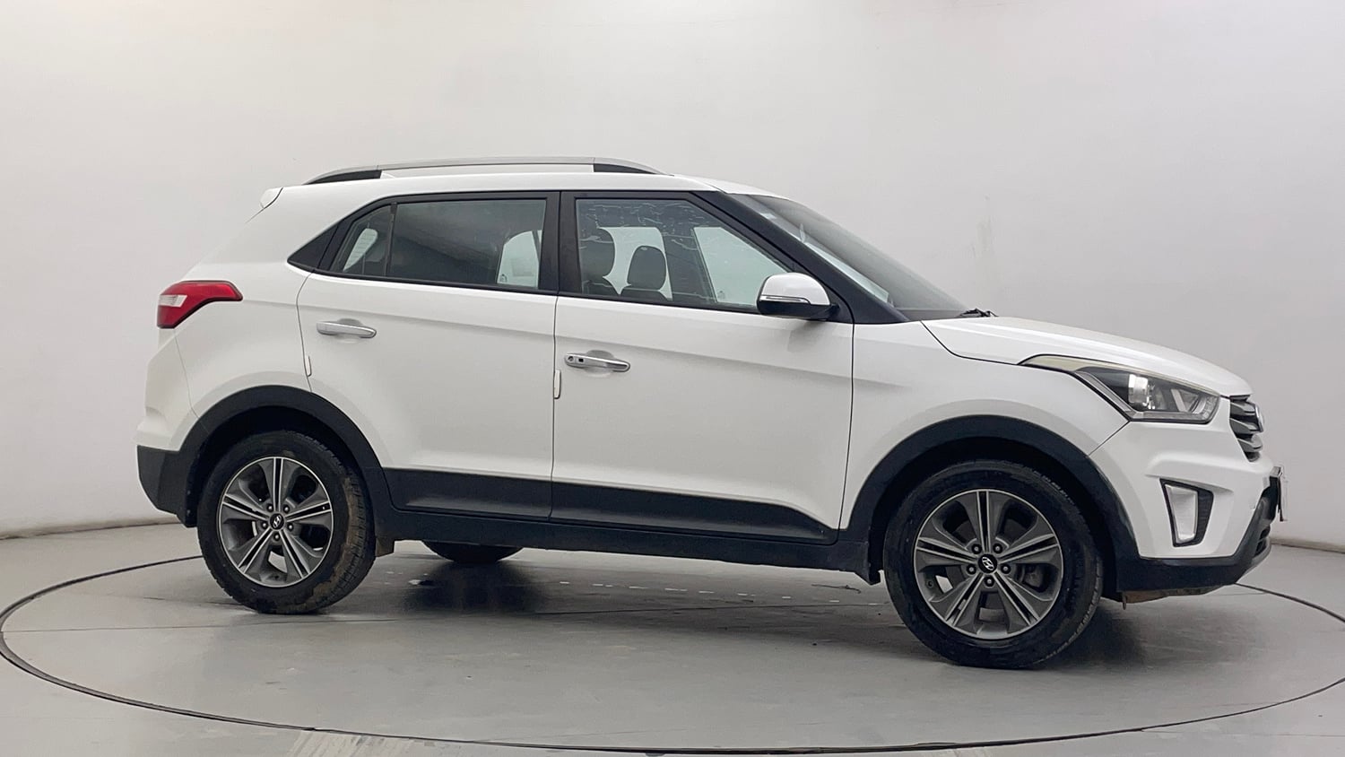 Used 2016 Hyundai Creta 1.6 SX Plus AT Petrol Petrol Automatic exterior RIGHT SIDE VIEW