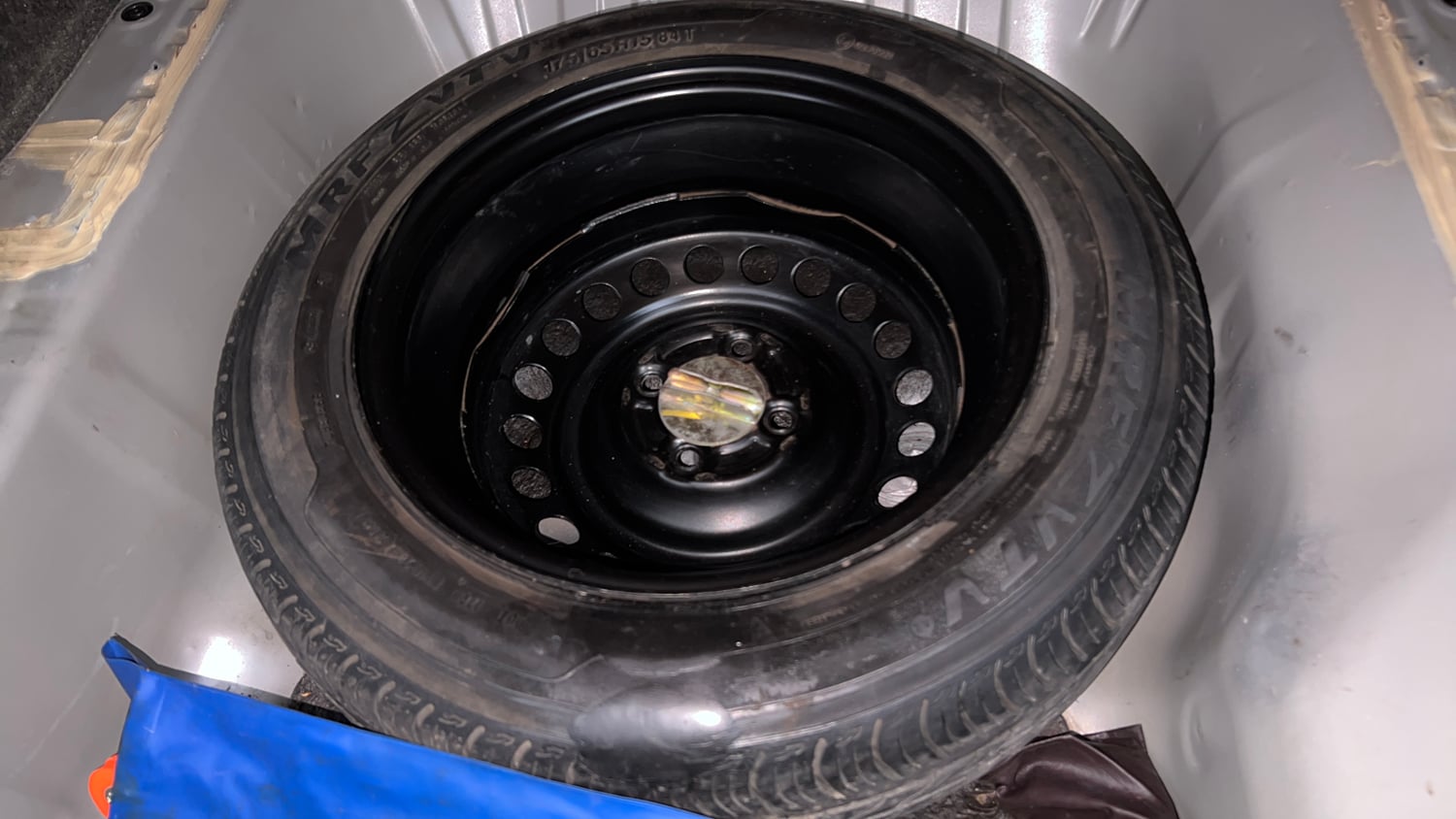 Used 2016 Honda City VX CVT Petrol Automatic tyres SPARE TYRE VIEW