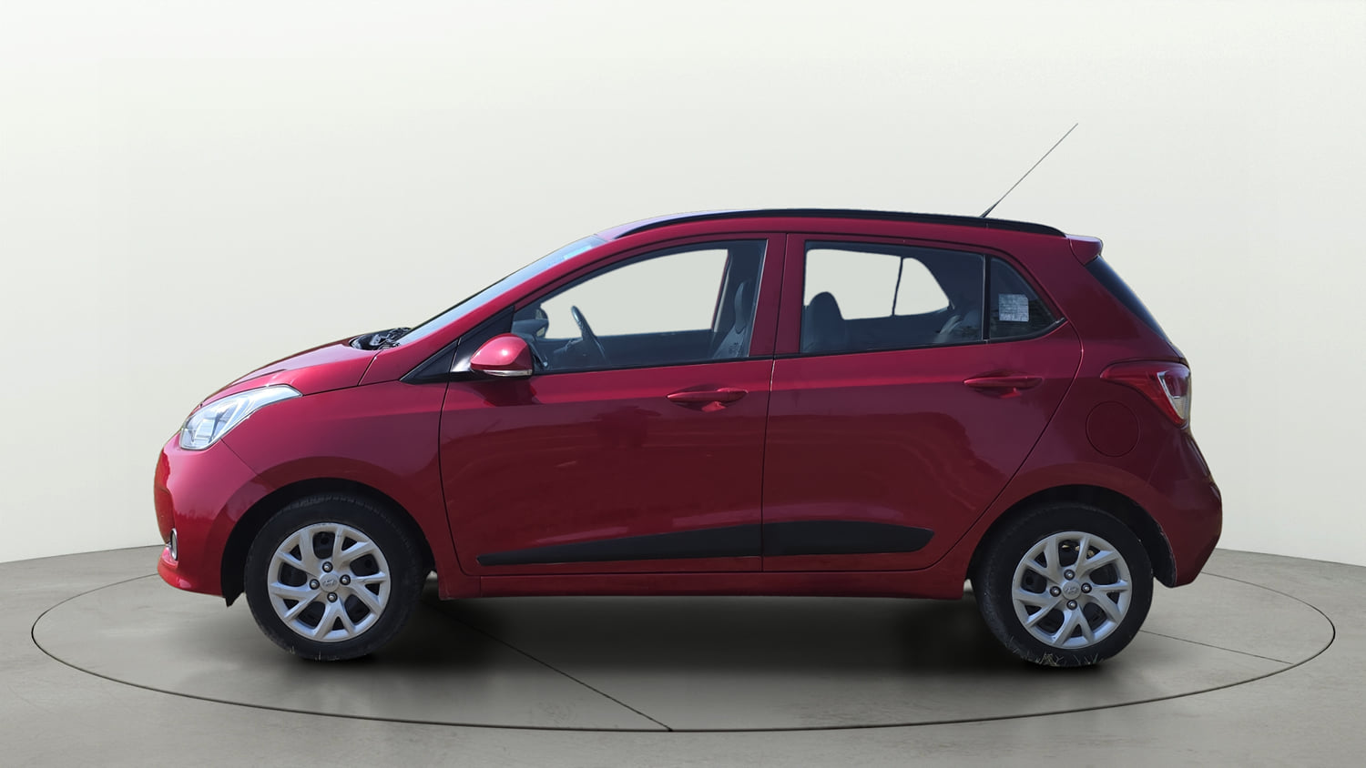 Used 2018 Hyundai Grand i10 Sportz 1.2 Kappa VTVT Petrol Manual exterior LEFT SIDE VIEW