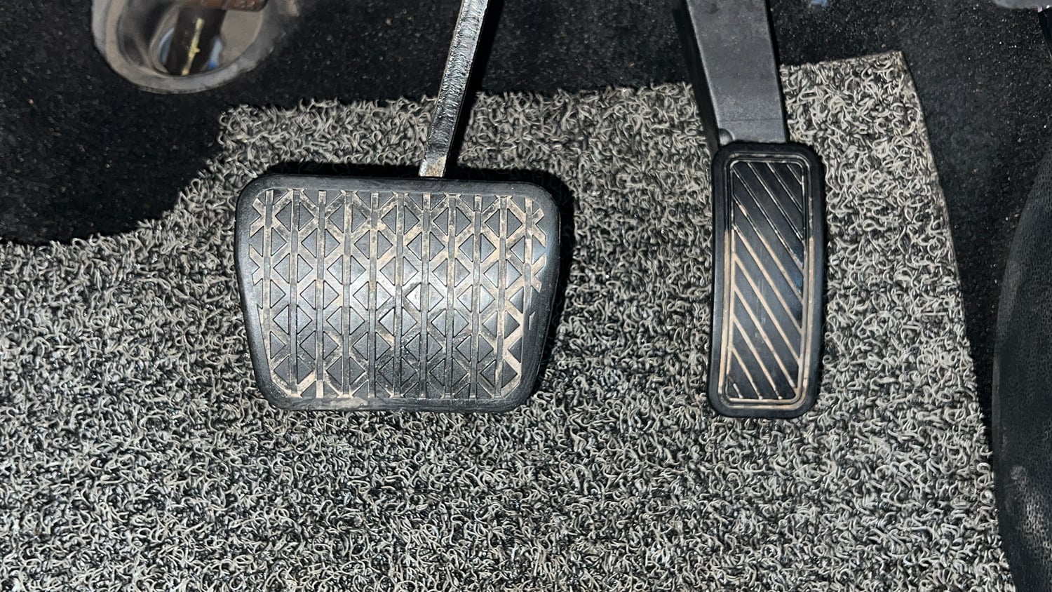 Used 2020 Ford EcoSport Titanium Plus 1.5L Ti-VCT AT Petrol Automatic interior PEDALS VIEW