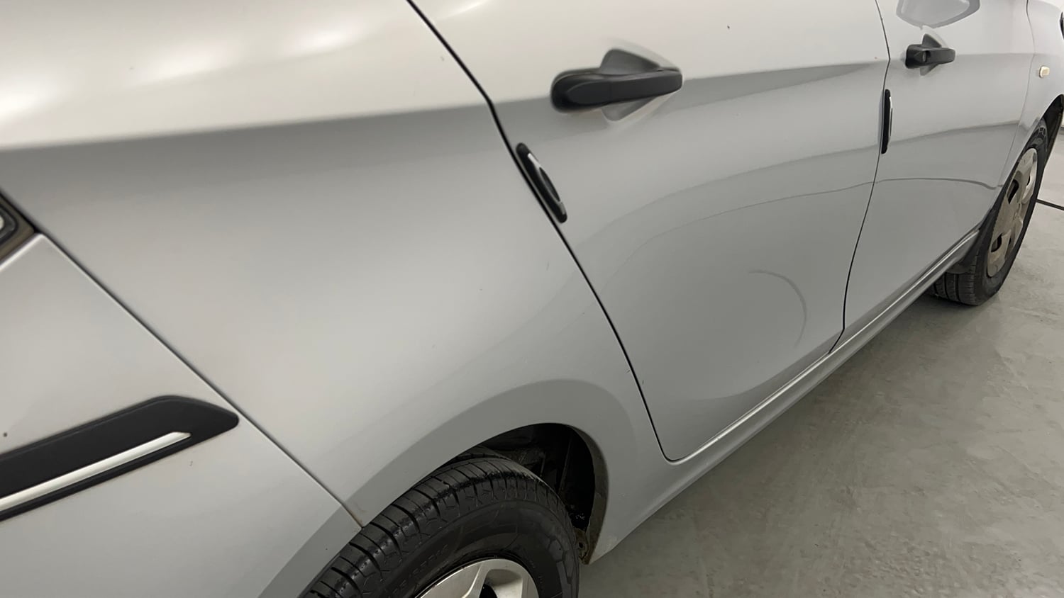 Used 2020 Tata Tigor XM Petrol Manual dents MINOR DENT