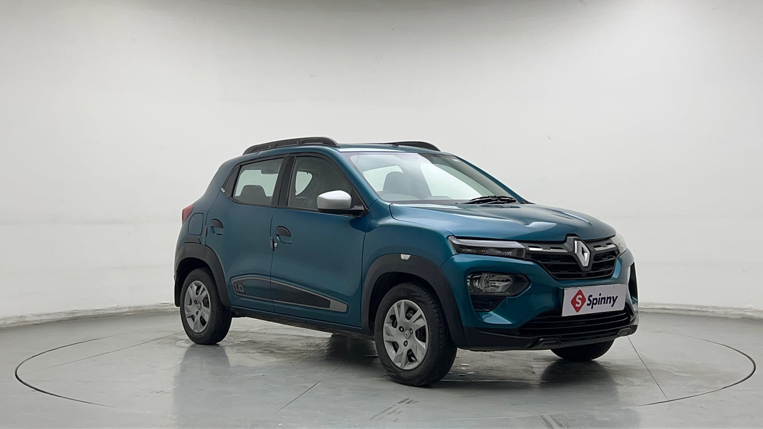 Used 2021 Renault Kwid RXT 1.0 AMT Opt Petrol Automatic exterior RIGHT FRONT CORNER VIEW