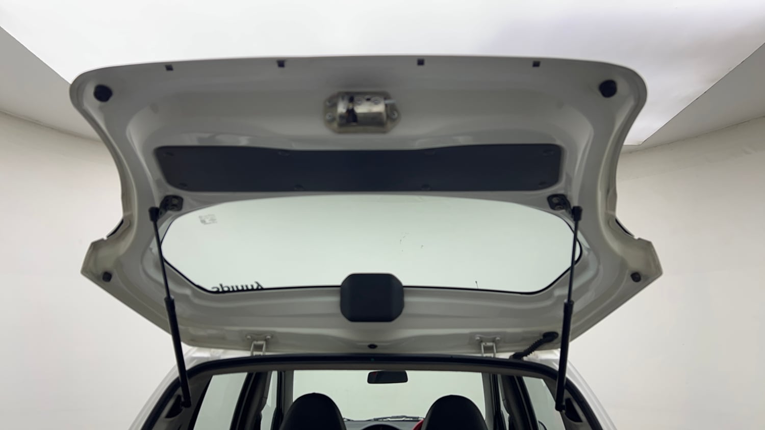 Used 2013 Maruti Suzuki Alto 800 Lxi Petrol Manual interior DICKY DOOR OPEN VIEW