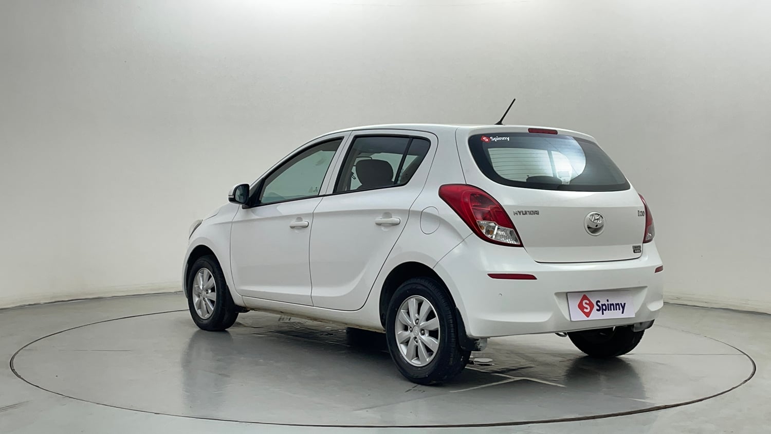 Used 2013 Hyundai i20 Sportz 1.2 Petrol Manual exterior LEFT REAR CORNER VIEW