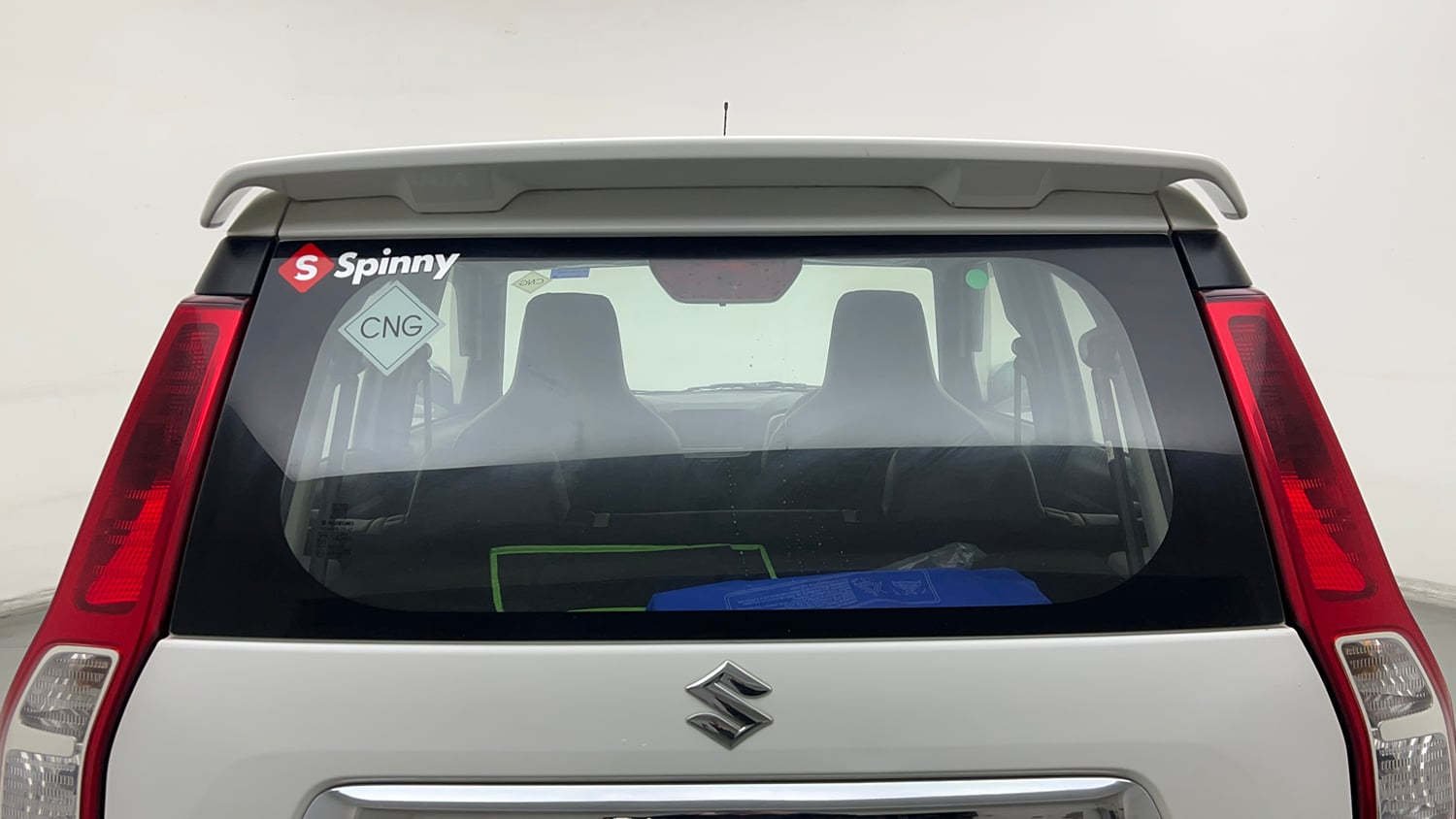 Used 2022 Maruti Suzuki Wagon R LXi (O) 1.0 CNG Cng Manual exterior BACK WINDSHIELD VIEW