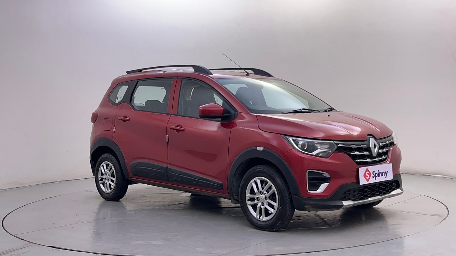 Used 2020 Renault Triber RXL EASY-R AMT Petrol Automatic exterior RIGHT FRONT CORNER VIEW