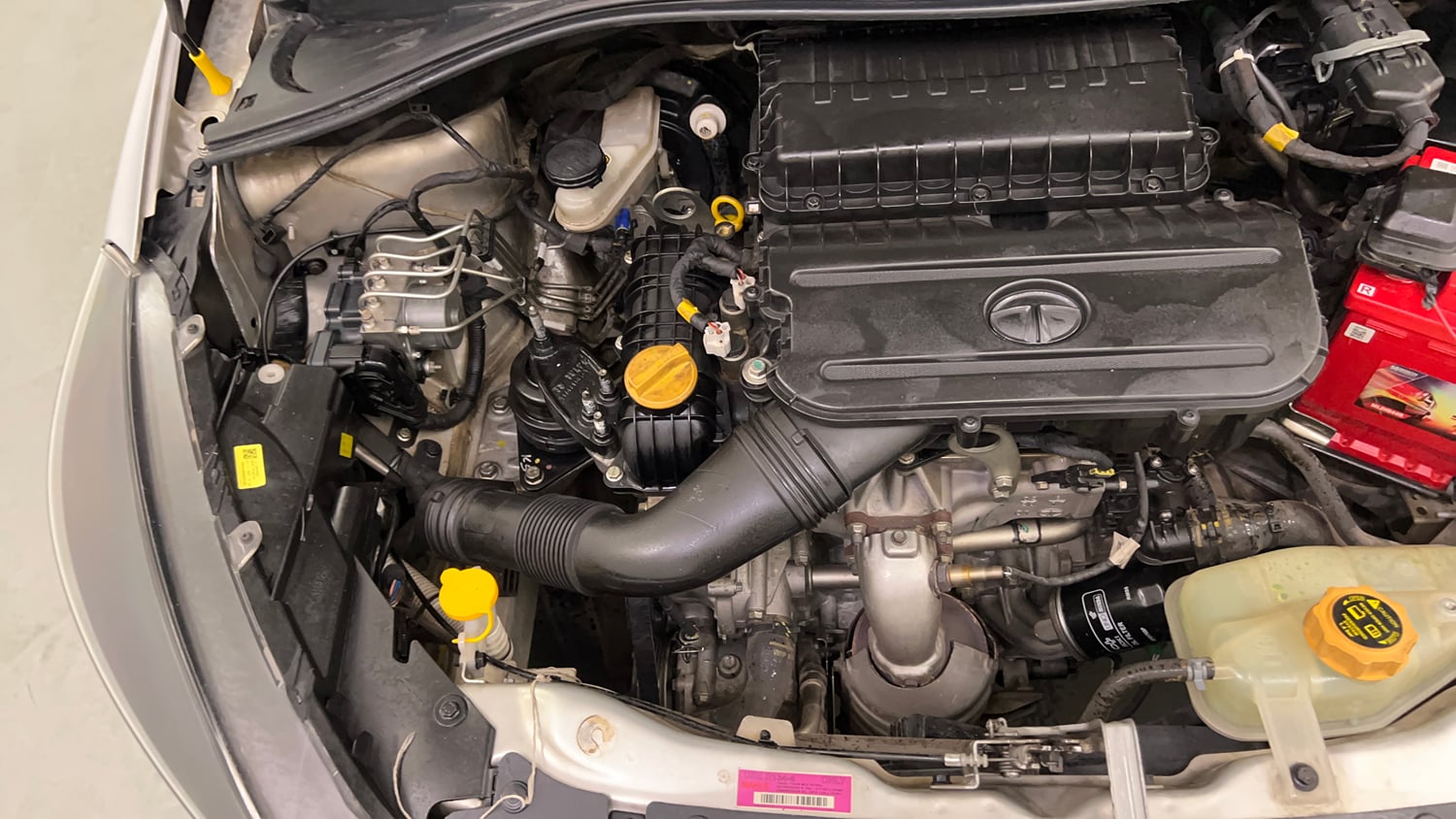 Used 2020 Tata Tigor XM Petrol Manual engine ENGINE RIGHT SIDE VIEW