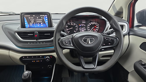 Used 2021 Tata Altroz XZ Petrol Petrol Manual interior STEERING VIEW