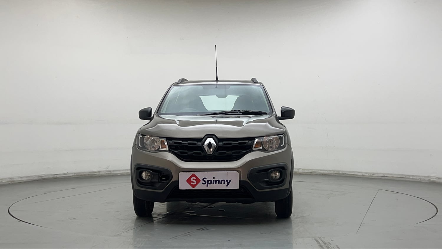 Used 2020 Renault Kwid CLIMBER 1.0 AMT Petrol Automatic exterior FRONT VIEW
