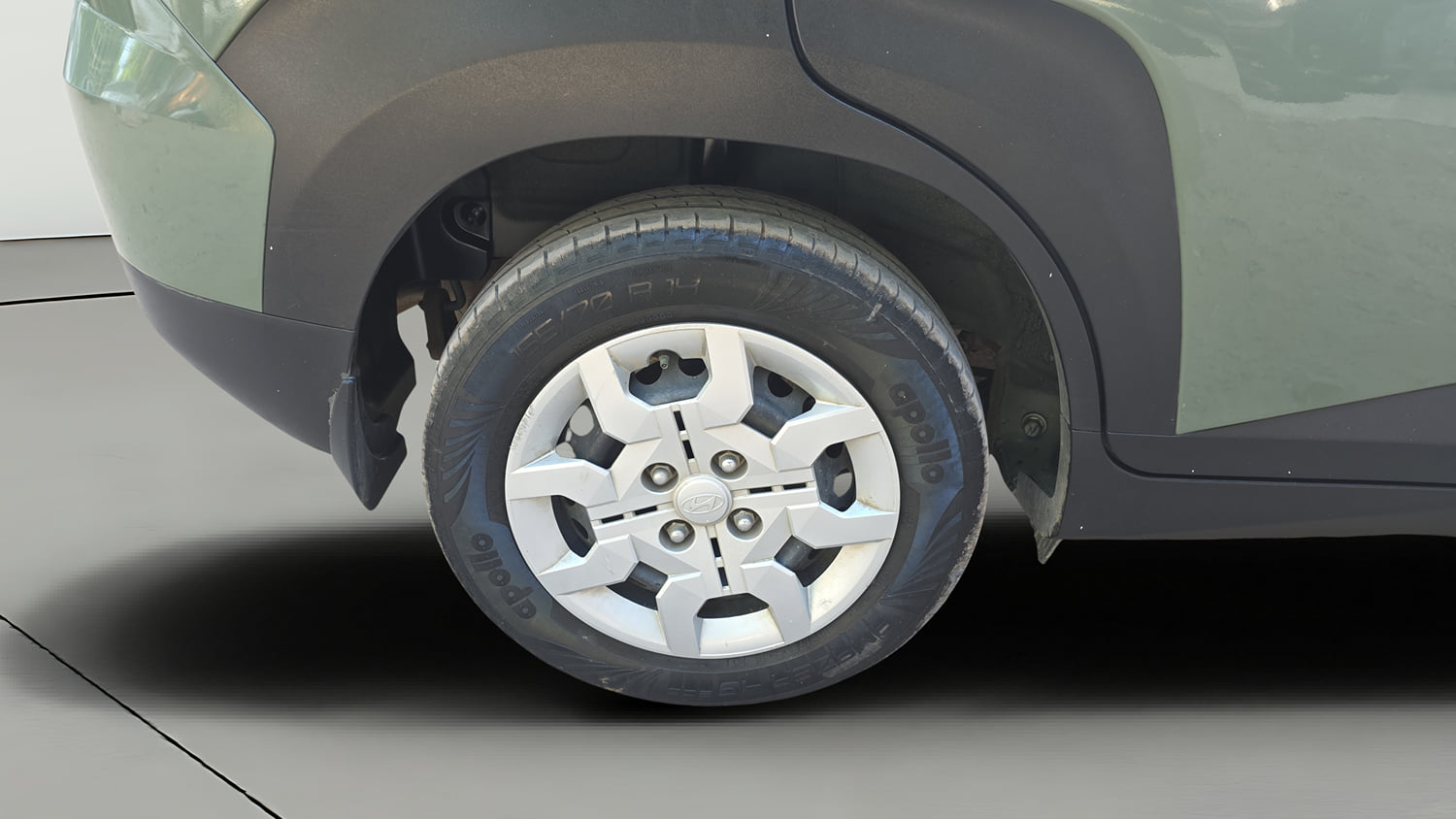 Used 2023 Hyundai Exter S 1.2 MT Petrol Manual tyres RIGHT REAR TYRE RIM VIEW